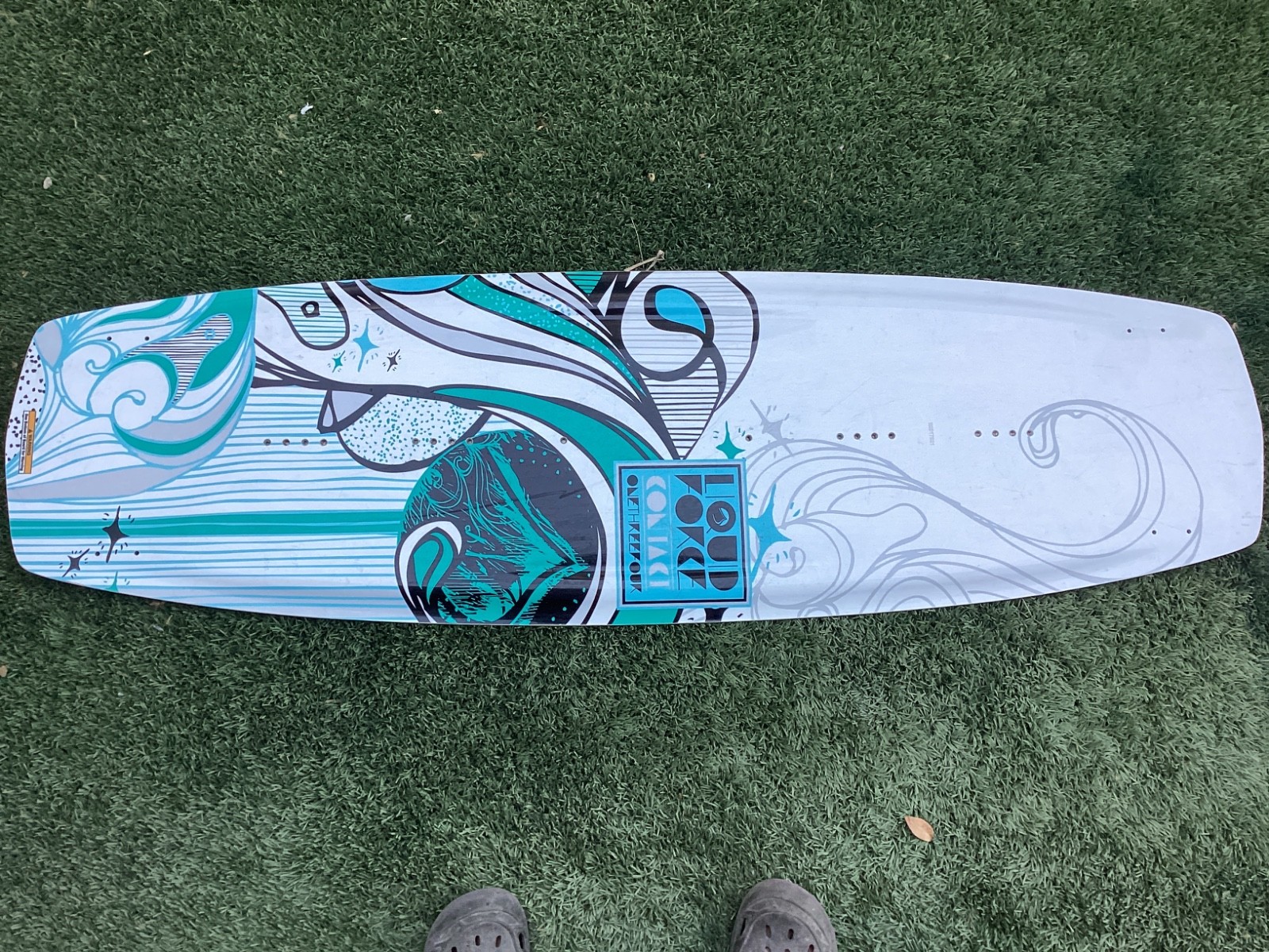 liquid force contac 134 wakerboard/kiteboard
