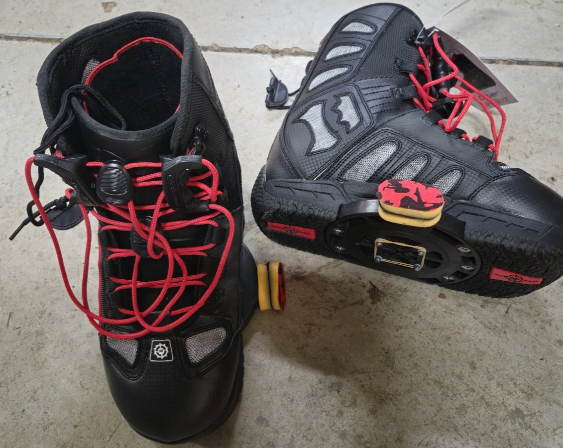 Wakeboard Boots w/Driver, Bindings, & Moldable Liners for a perfect fit!