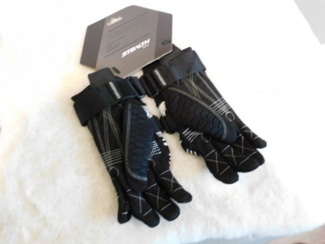 STEALTH Bomber Slalom Waterski Gloves Black & Silver size XXXS XXX-SMALL