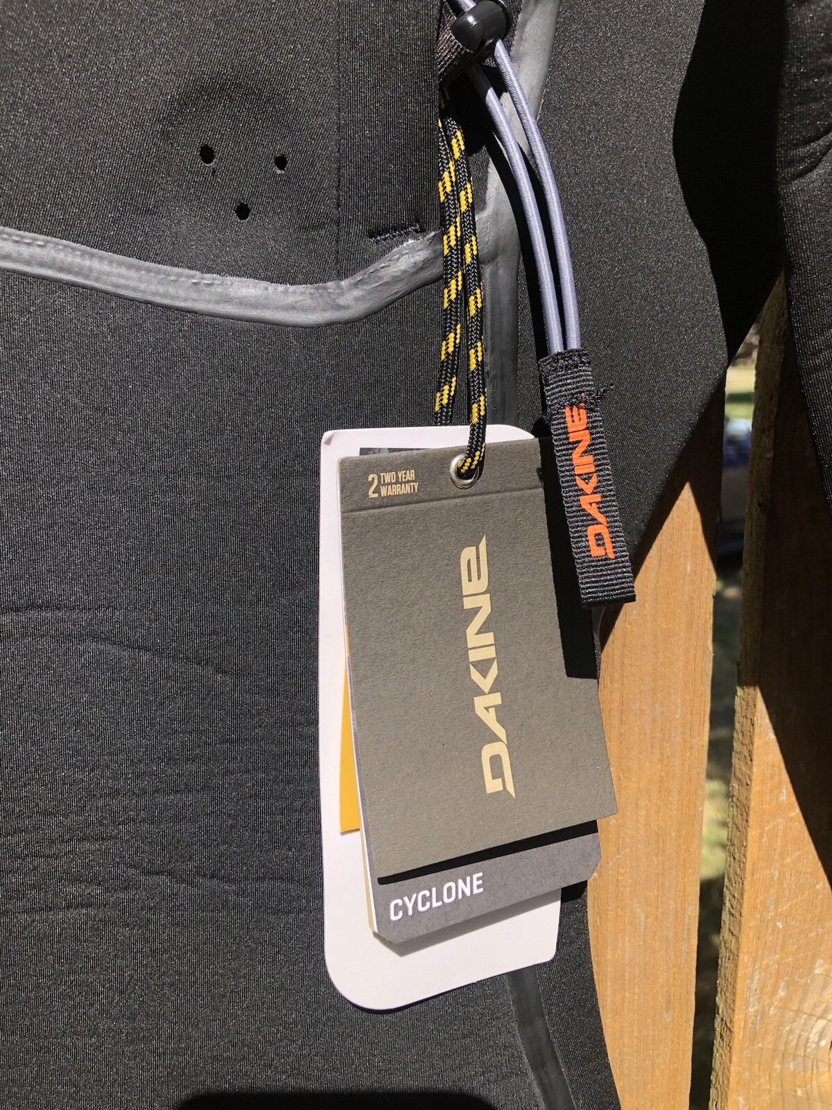 NEW Dakine Cyclone 4/3mm Black Zip Free Full Wetsuit/Men’s Size X-Small