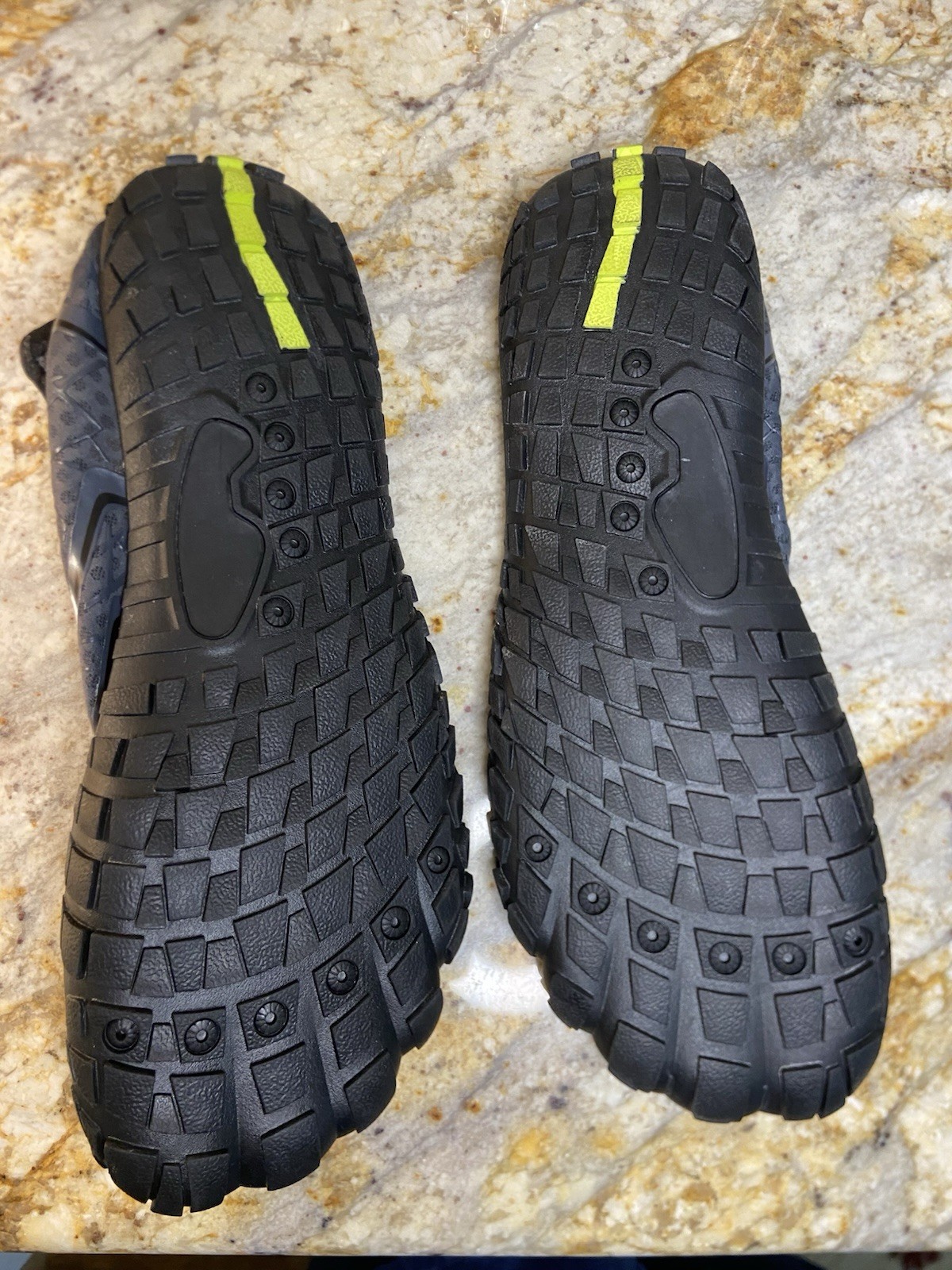 Ubfen Men’s Gray Water Shoes Water Sports US 13 EU 47 Medium