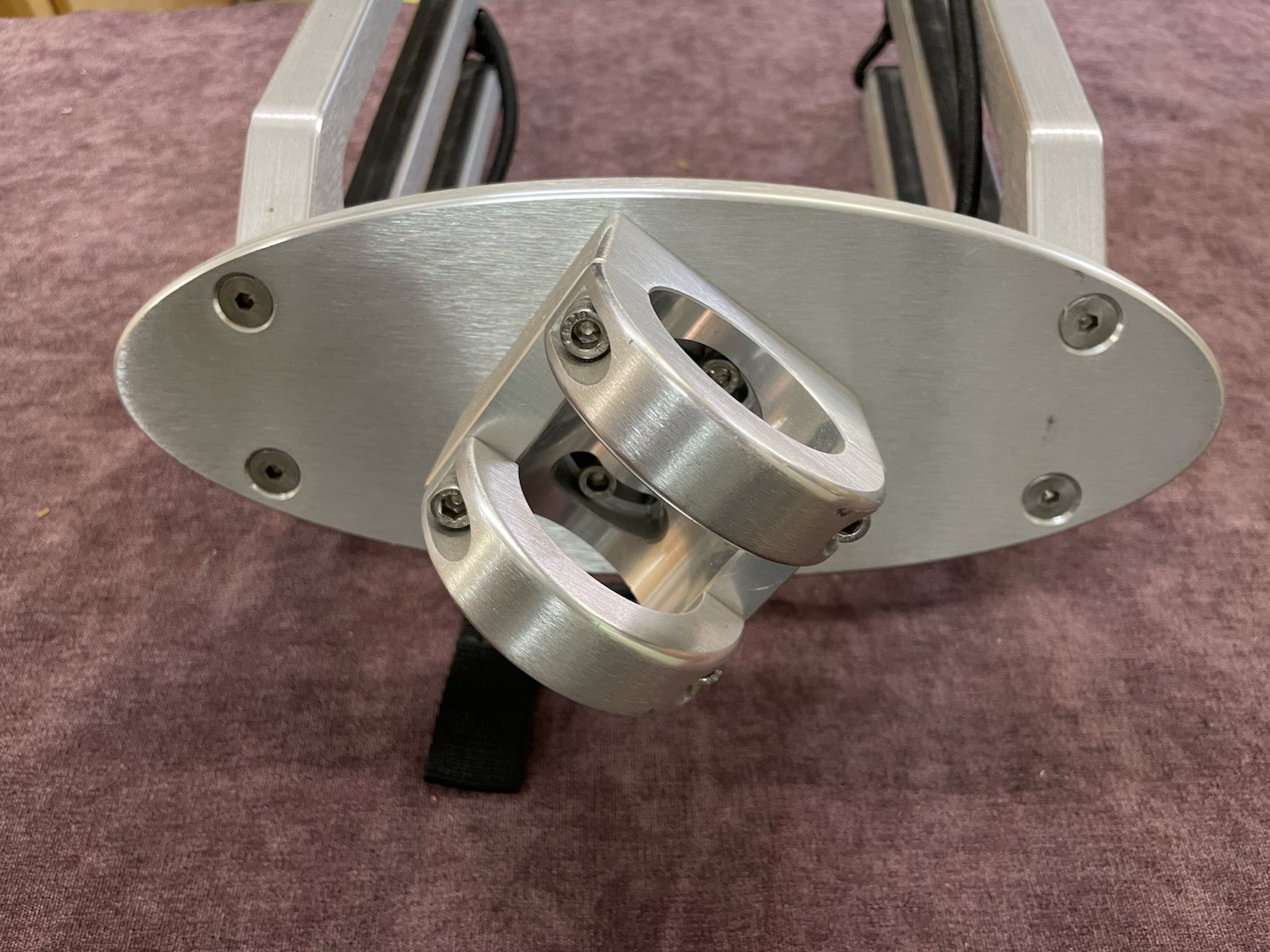 Wakeboard Rack 360° Anodized Sea Ray fits 2-3/8″ tube