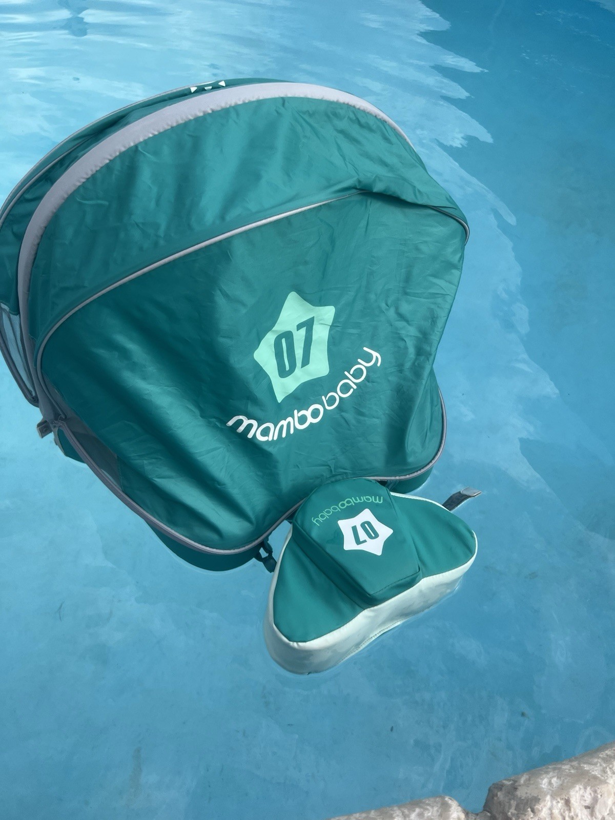 Mambobaby Global Limited Edition Green/White Baby Swim Float w/ Canopy UPF 50+