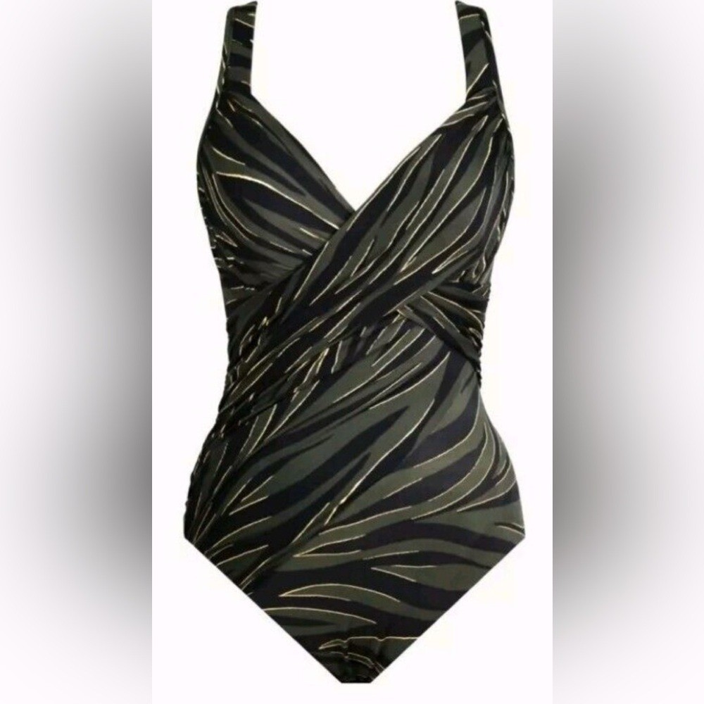 Miraclesuit Revele 1 piece Swimsuit – 16 – New 🏝️