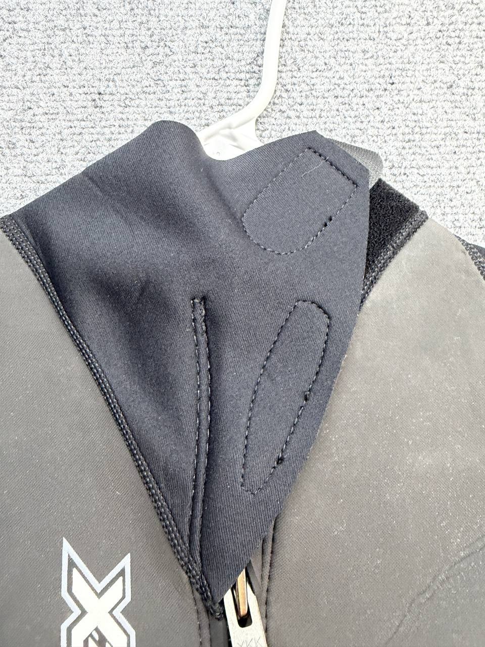 Hyperflex Women’s Size 8 Hooded Full Wetsuit Black Gray Front Zip Neoprene