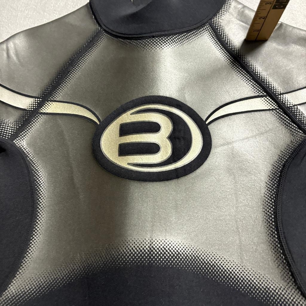 Bare Plazma Wetsuit Mens ML Black Silver 2/2mm Powerstretch Shorty Springsuit