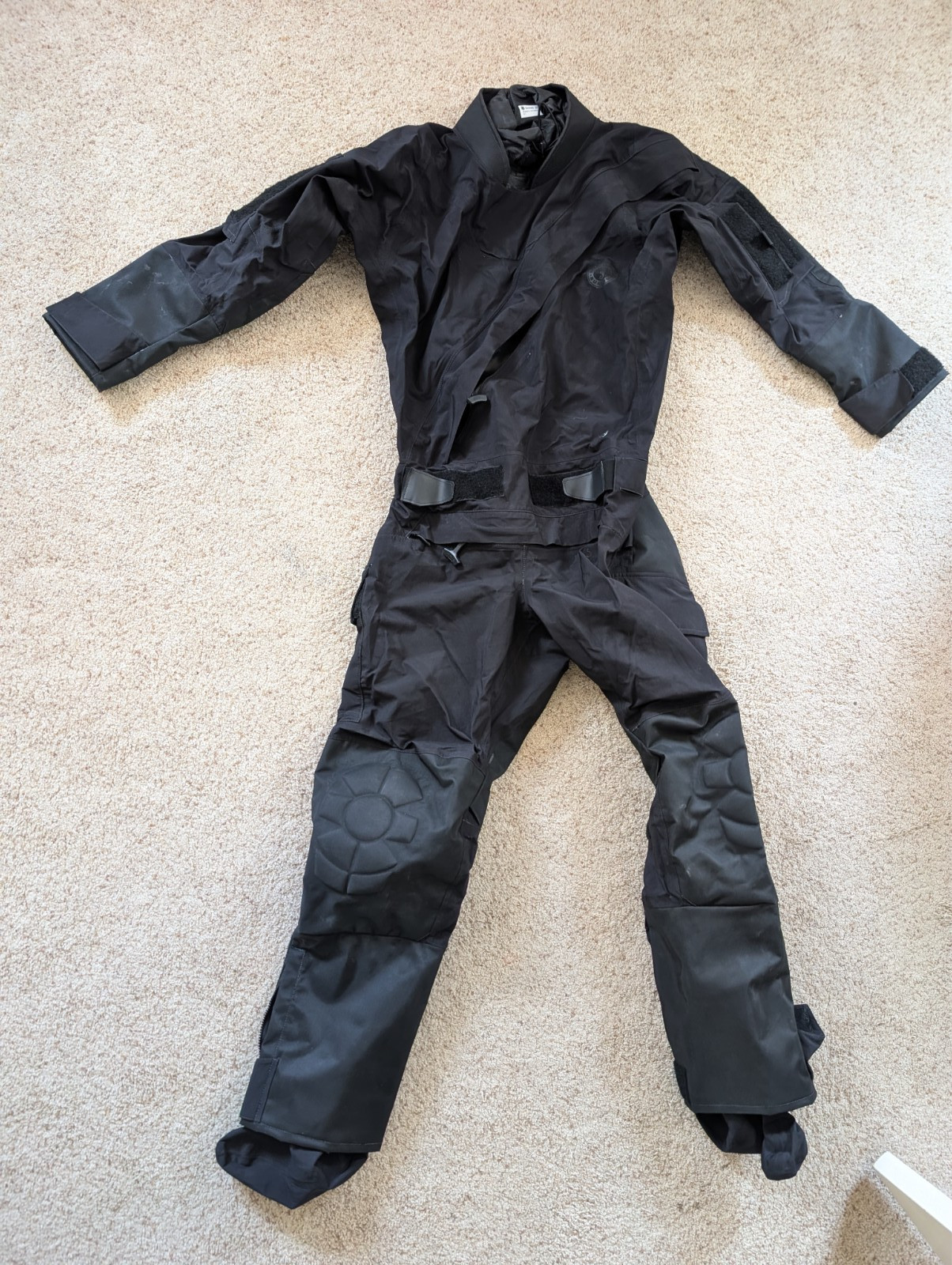 Mustang Survival Sentinel Tactical Dry Suit sz. SMALL Regular