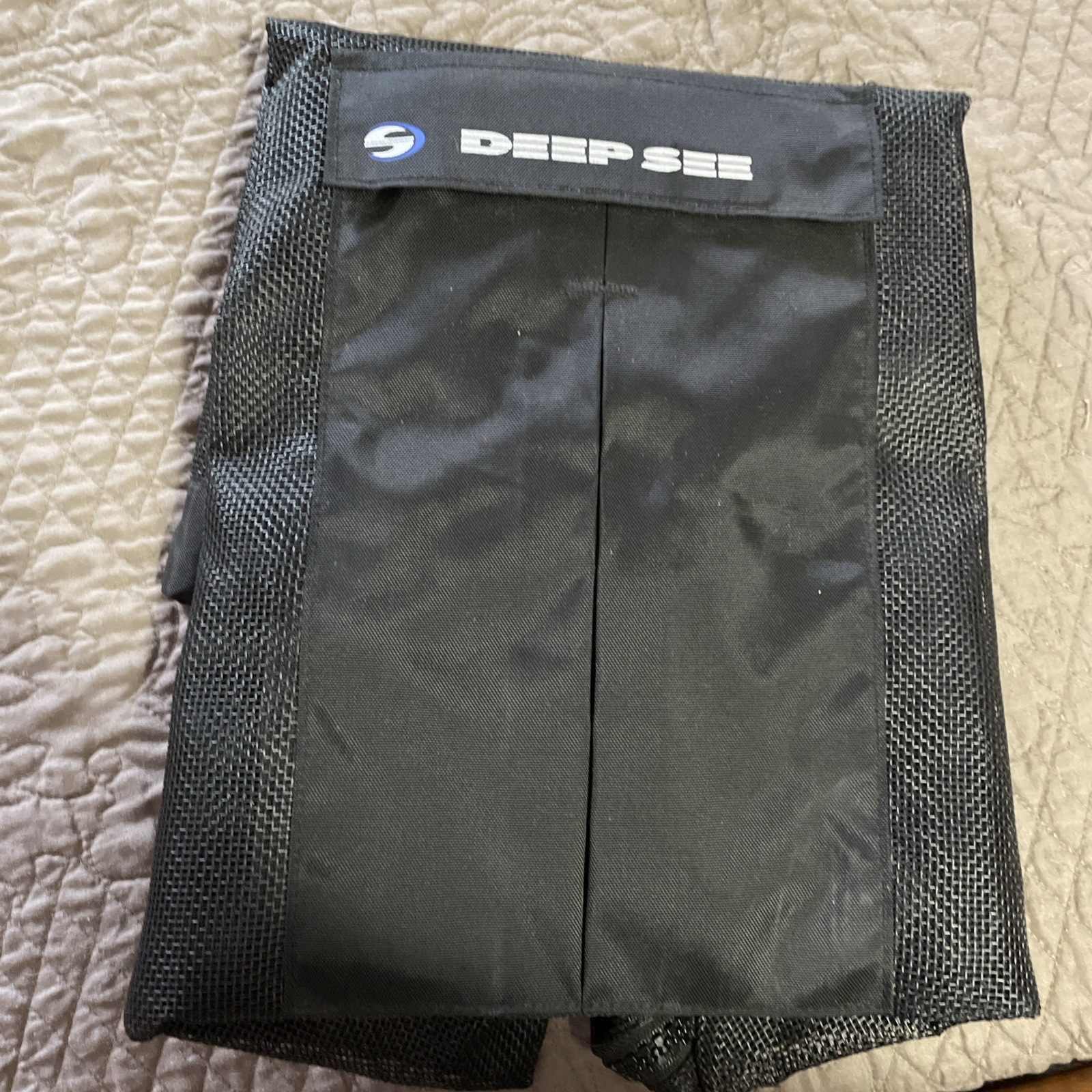 NEW BLACK DEEP SEA MESH DIVING AND SNORKELING GEAR BACKPACK WITH ZIPPER SIDE