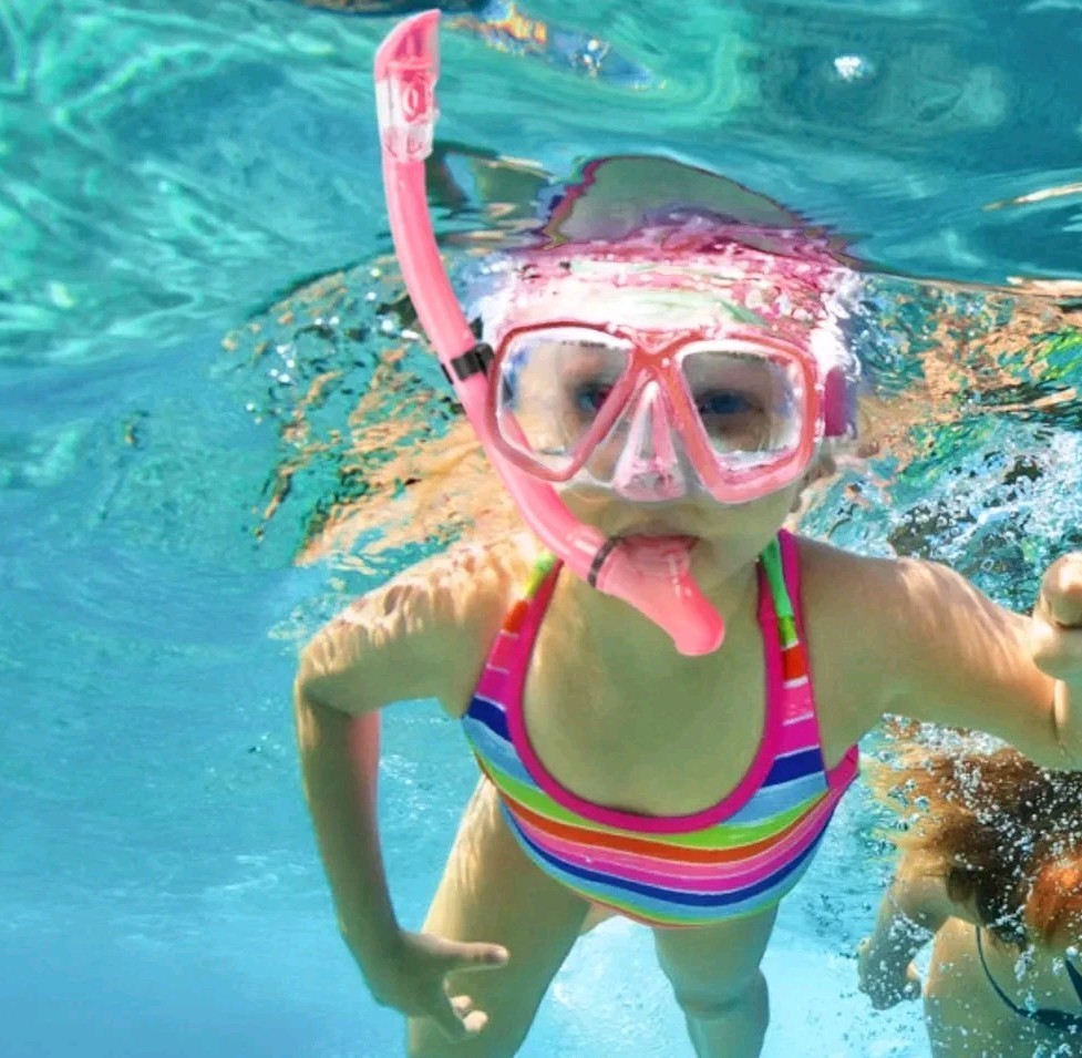 Pink Snorkel Set Fins Mask Foldable Dry Snorkel Food Grade Silicone (kids)