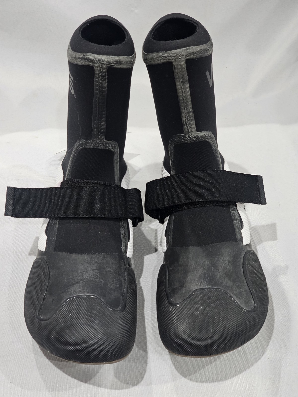 Vans 5mm Surf Boot 2 Hi V Wetsuit Booties Black/White Various sizes