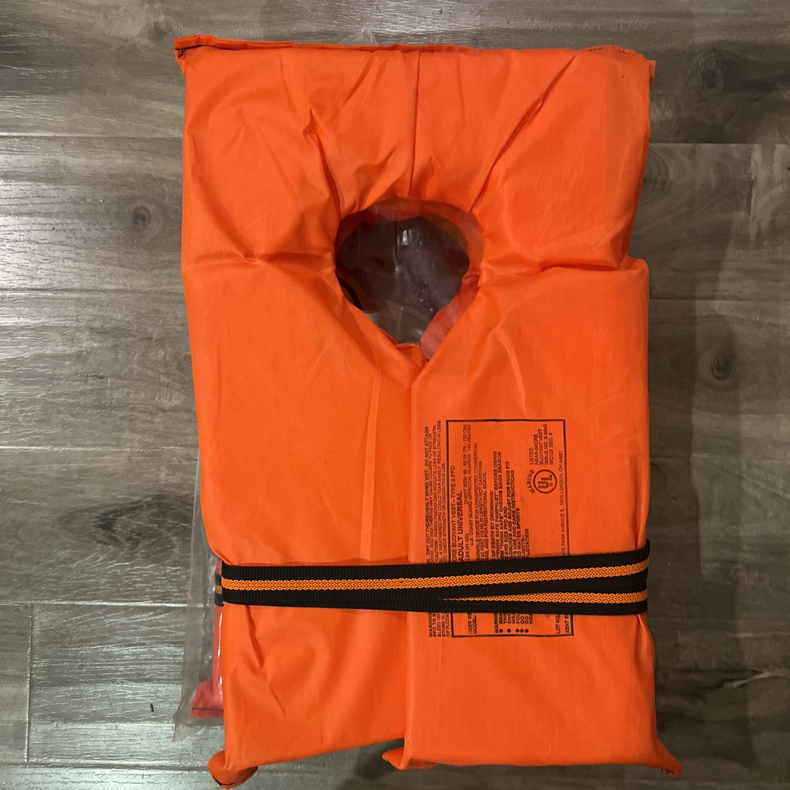 Kent Buoyant Life Vest Safety Equipment Water Recreation Adults 90+lbs 2 – New!