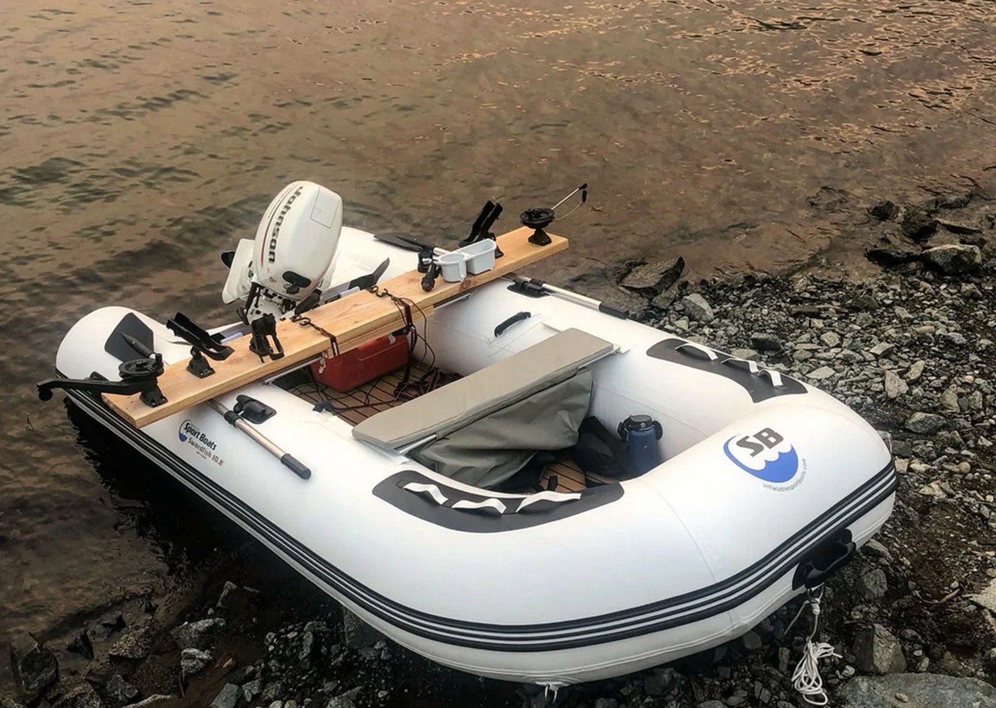 Island Hopper Swordfish 10.8′ Air Floor Inflatable Sport Boat