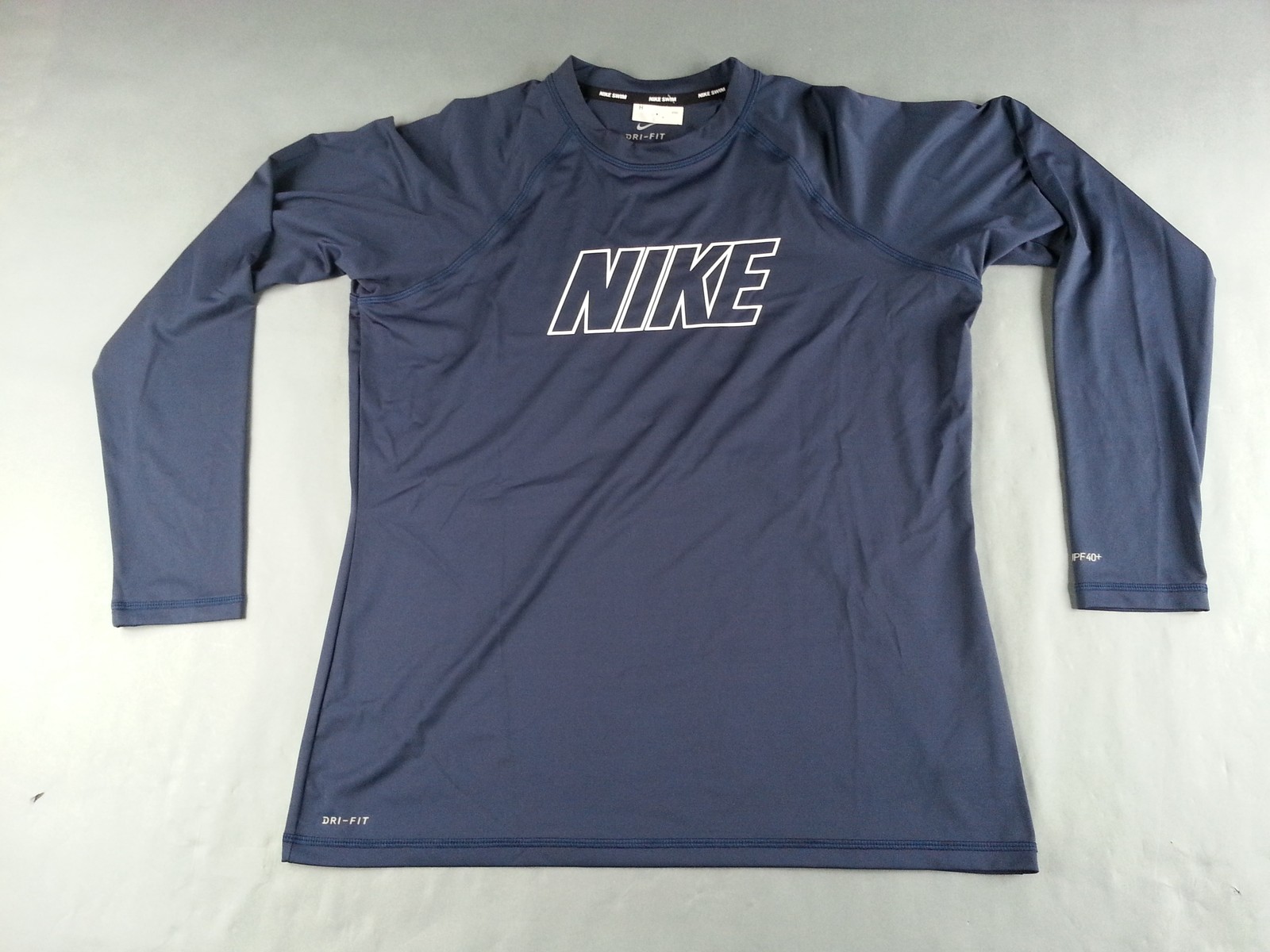 Nike Swim Men’s XL Dri-FIT Long Sleeve Rash Guard UPF 40+ Navy Blue NWOT