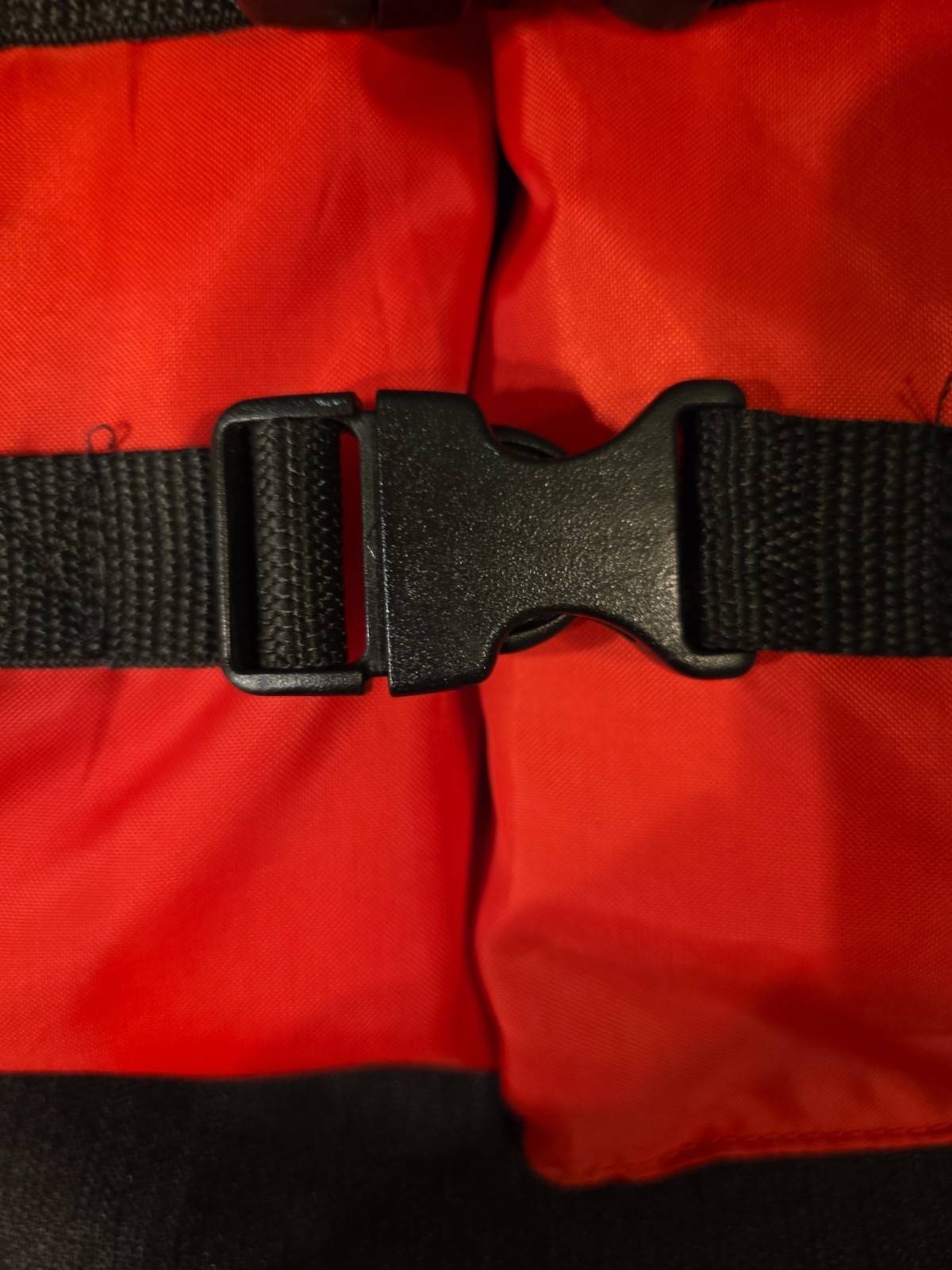 RED X20 LIFE JACKET ADULT SIZE OVER 90#
