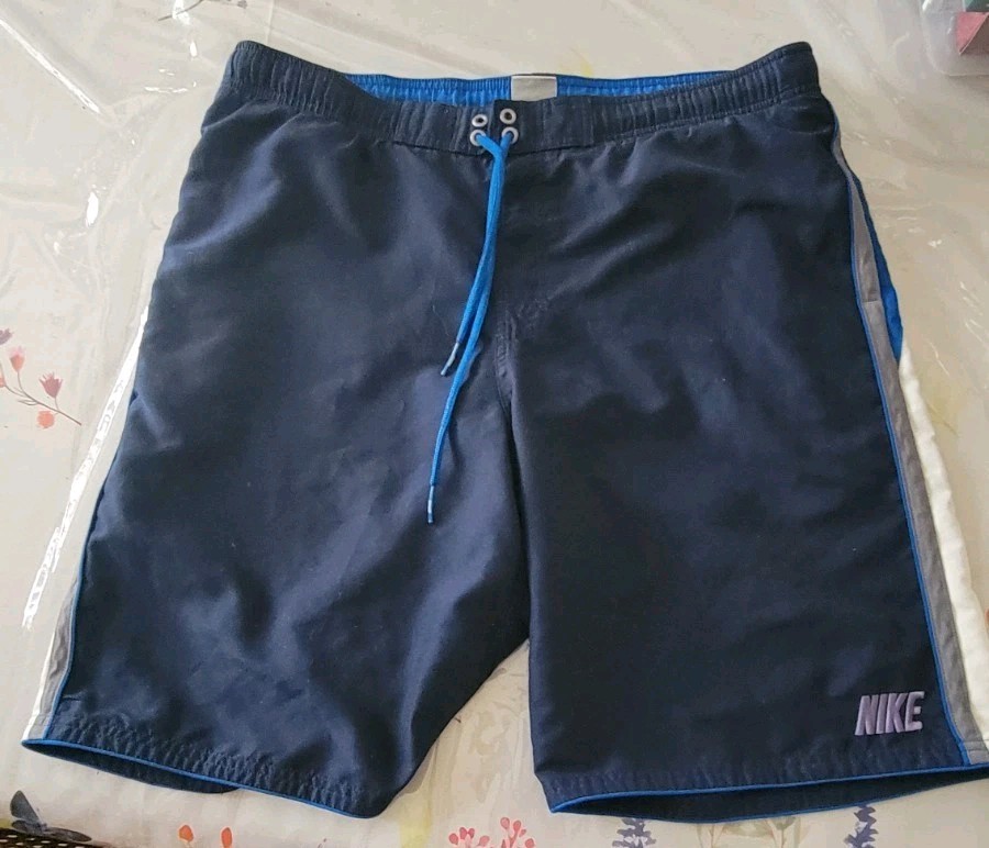 Nike Men’s Swim Trunks Black And Blue Size Medium