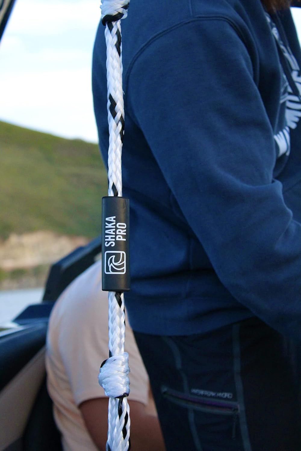 Wakesurf Rope with Handle – Adjustable 25 Foot Tow Rope with 10″ Handle