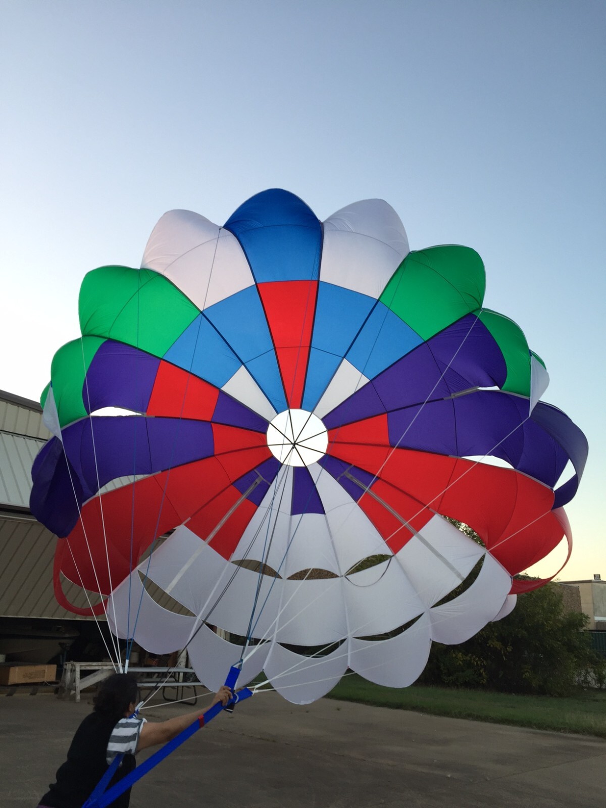 PARASAIL CHUTE 24′, NEW, MANUFACTURER DIRECT, PARASAILING CHUTE, CUSTOM CHUTE