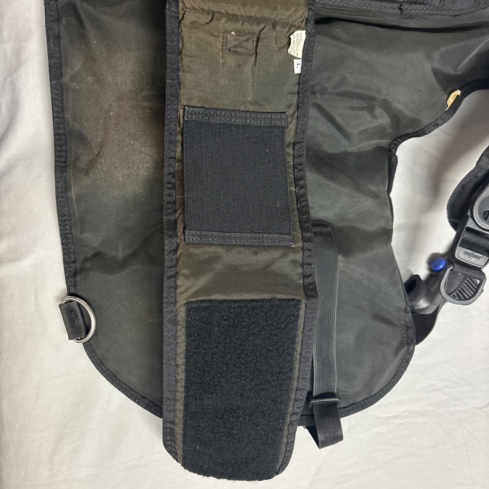 SeaQuest Spectrum ADV Size Large – Model 343404