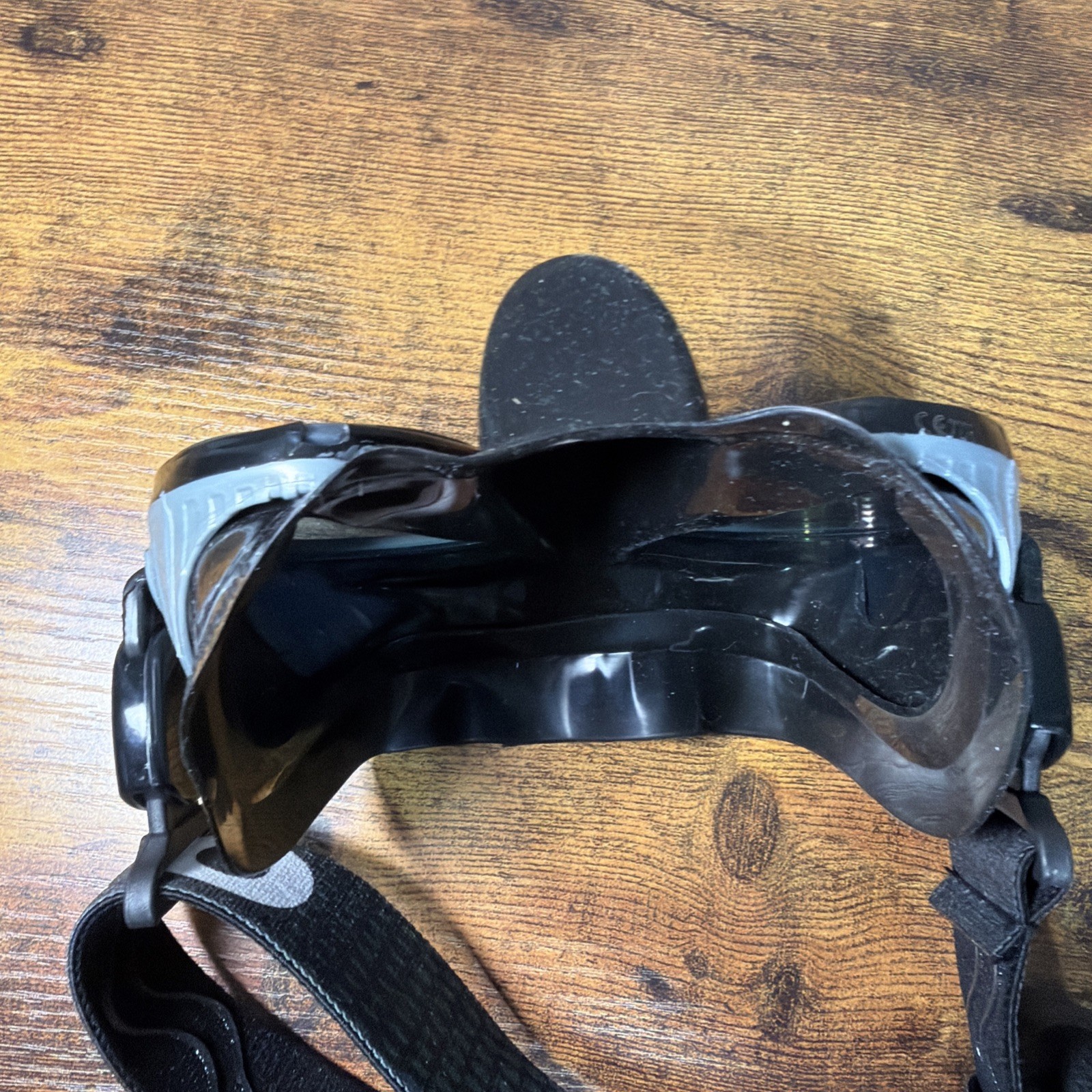 ScubaPro Synergy 2 Twin Scuba Diving Mask – Black/Silver – Comfort Strap
