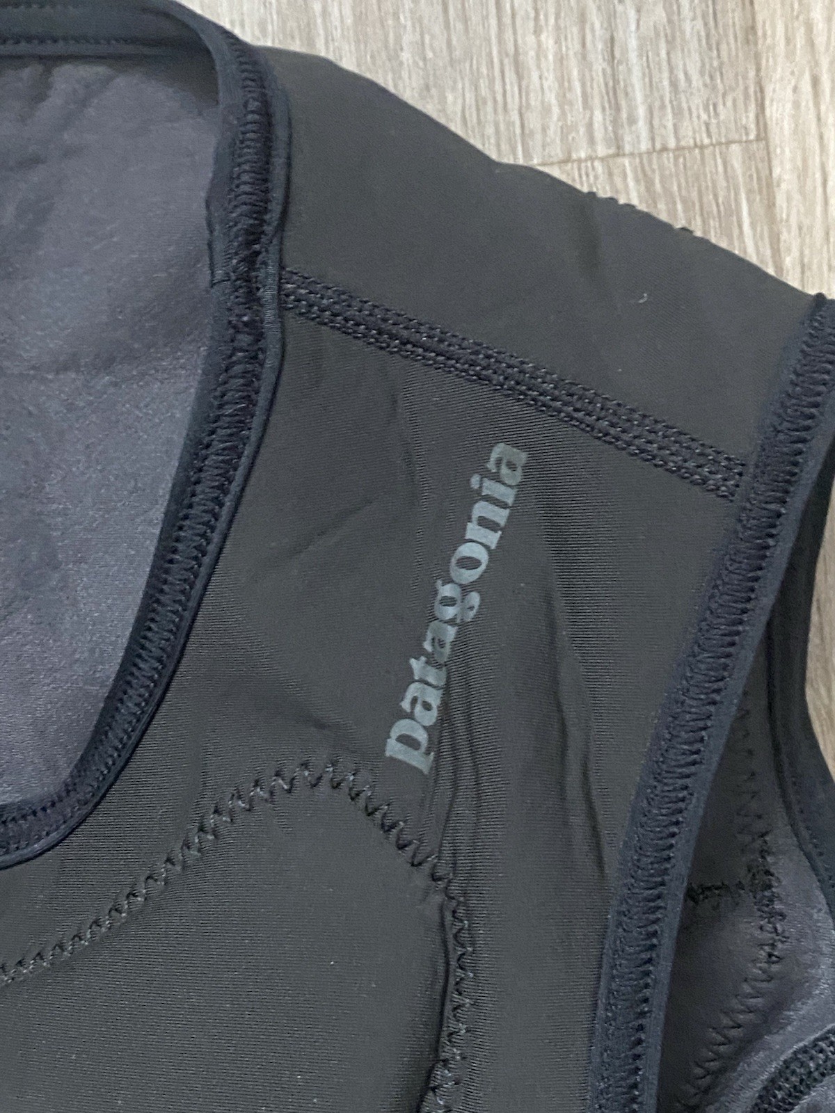 Patagonia Men’s Black Aqua Solvent Free Stretch Yulex Impact Vest Size L NEW
