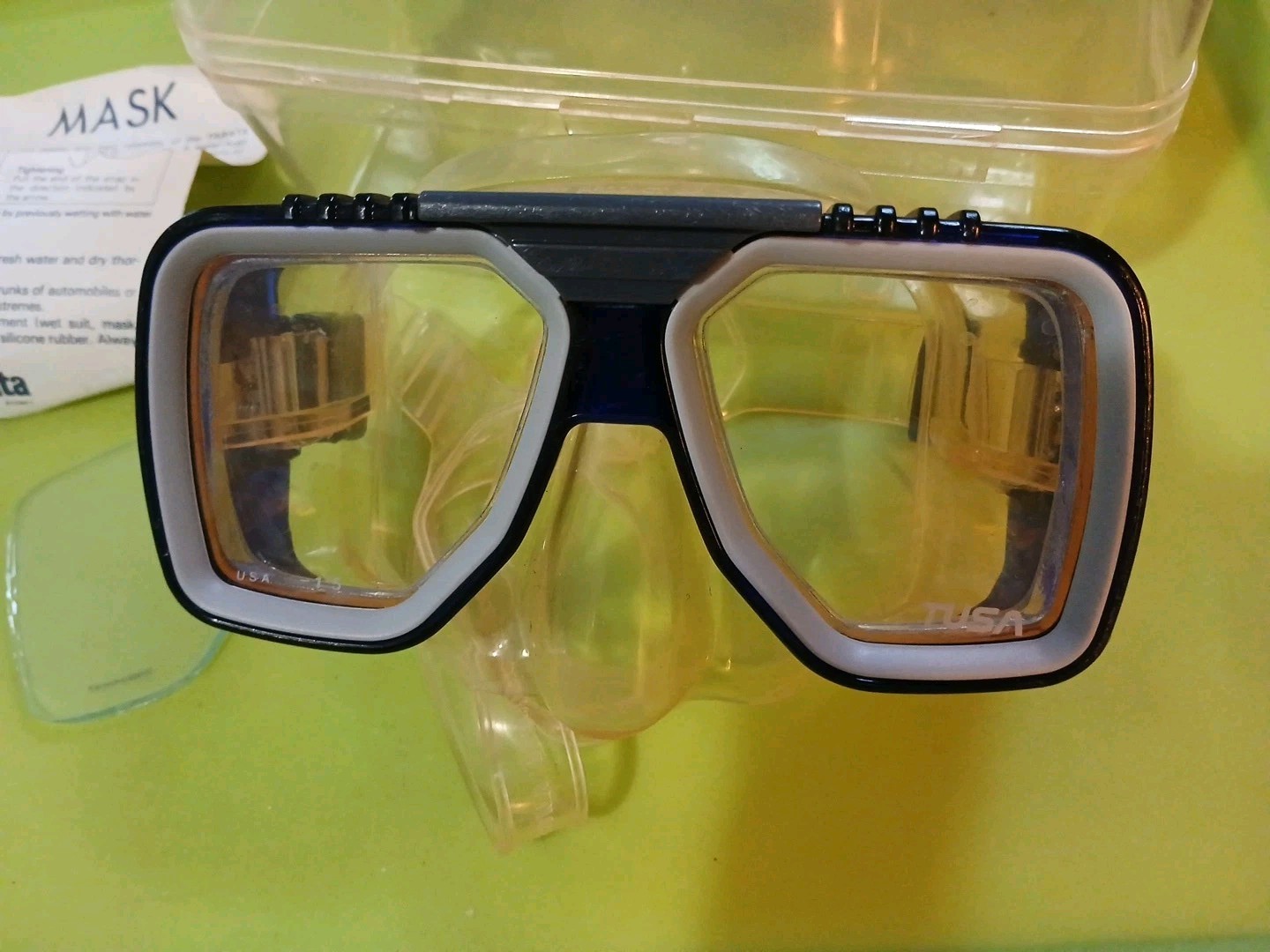Tusa Liberator Dive Goggles Glass W Case And Extra Lenses