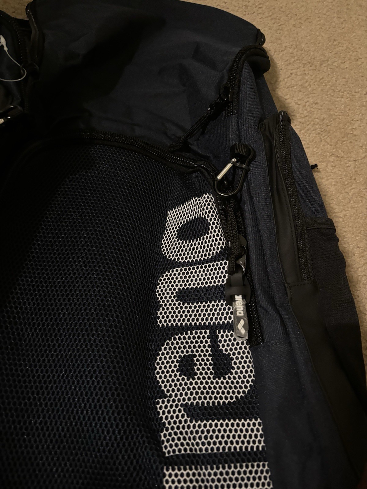 Arena Swim Bag Navy Swim Team 45 Liters Athletic Sports Mesh Large Capacity