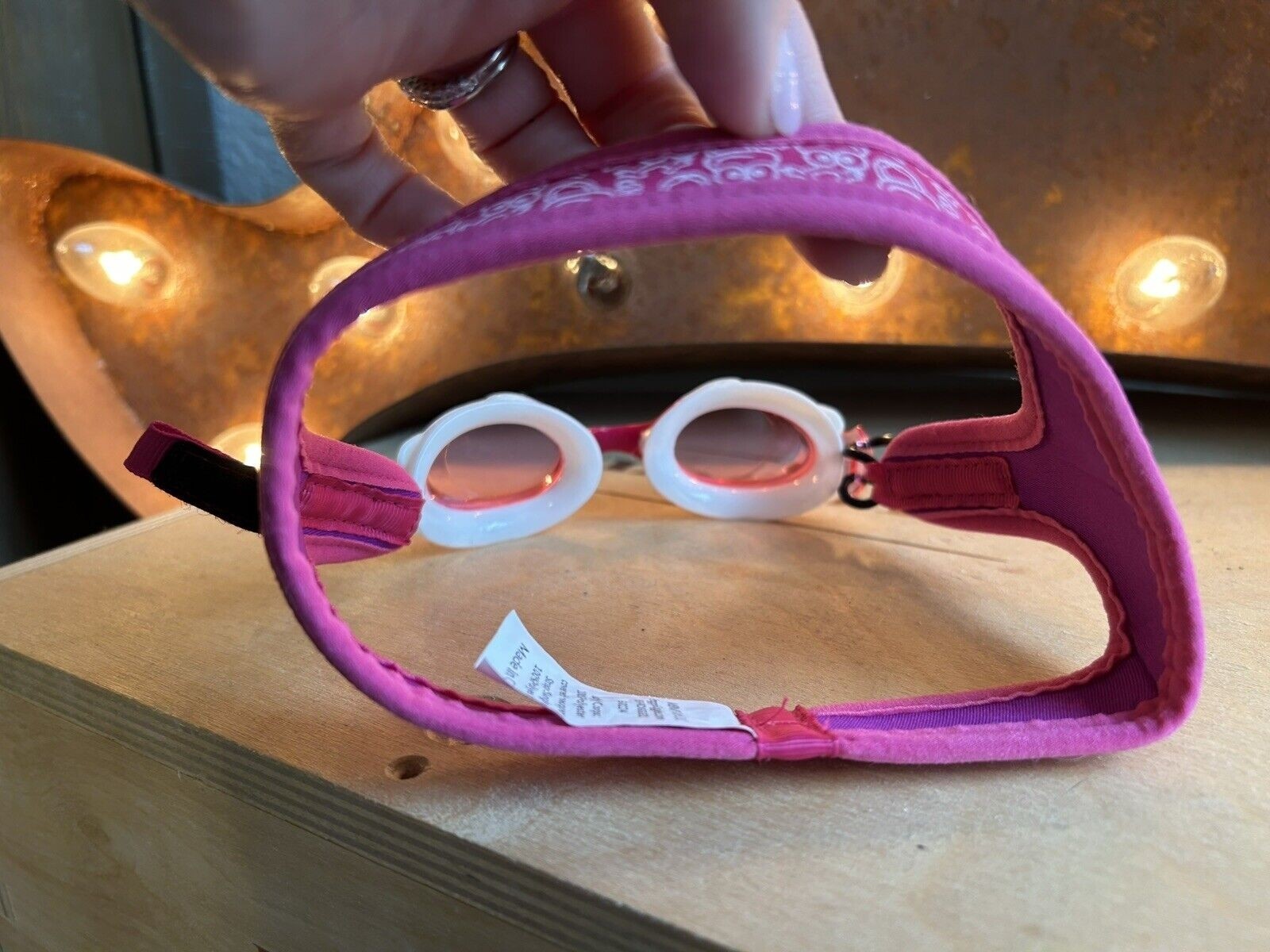 Frogglez Anti-Fog Swimming Goggles Kids Ages 3-10 Comfort Neoprene Strap Band