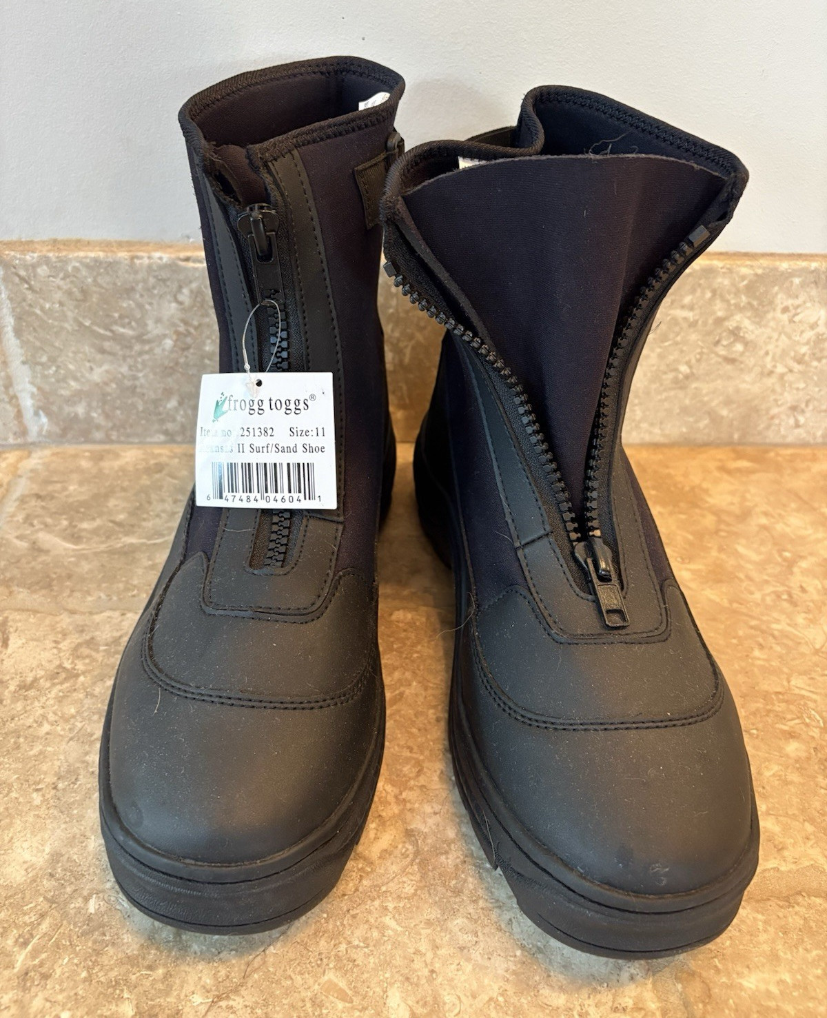frogg toggs Aransas II Surf/Sand Shoe Water Booties Black Size 11 MPN 251382