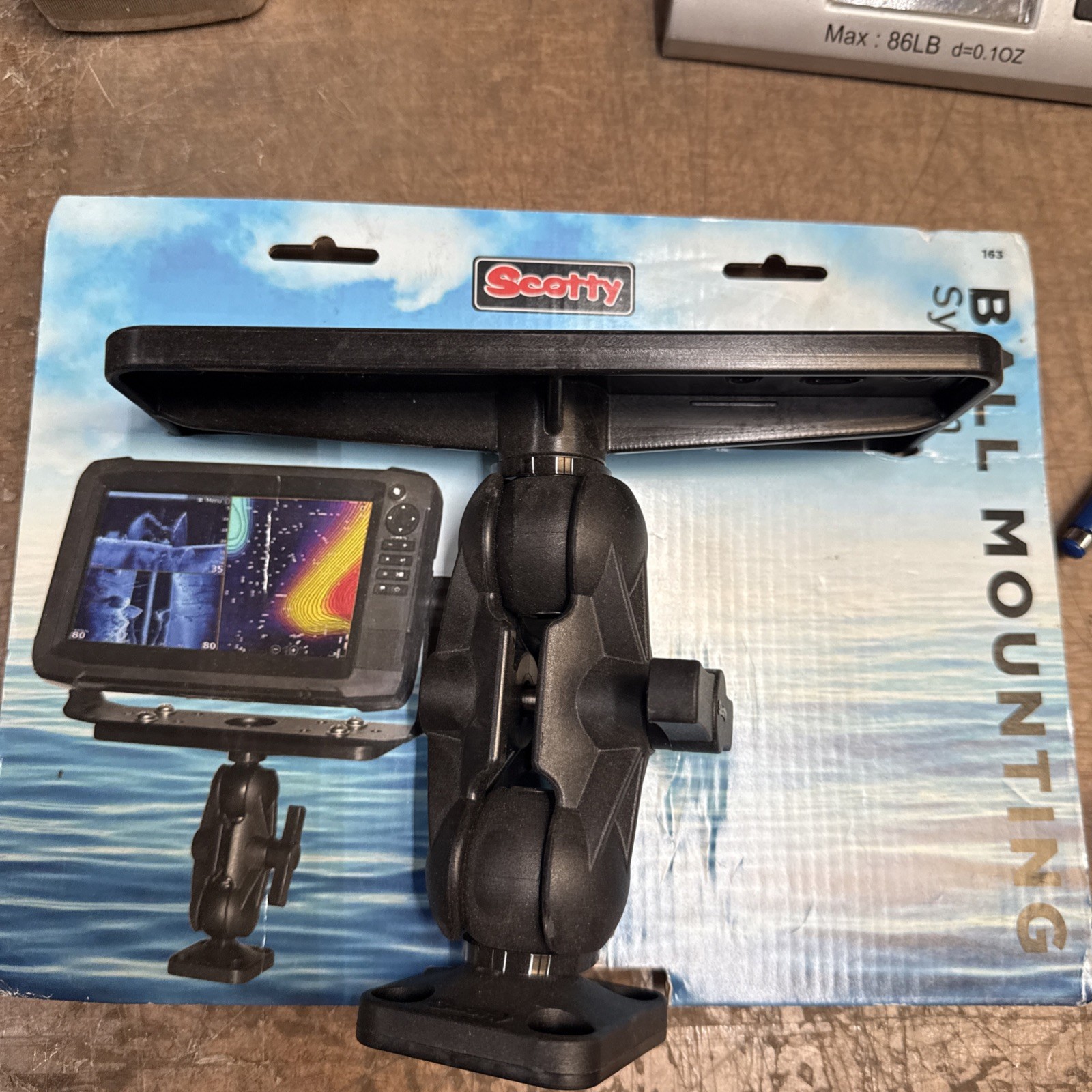 Scotty 163, 1.5″ Ball Mount with Fish Finder Universal Mounting Plate S1