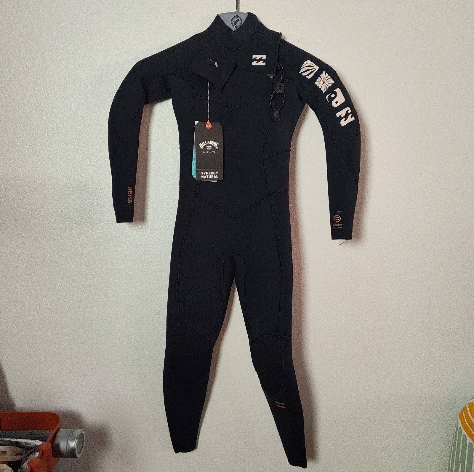 Billabong Youth Black Wetsuit 4/3mm New With Tags $219.95