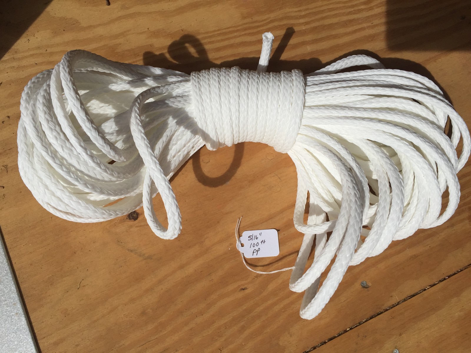 5/16″ x 200 ft. of Hollow Braid Polypropylene Rope. White.