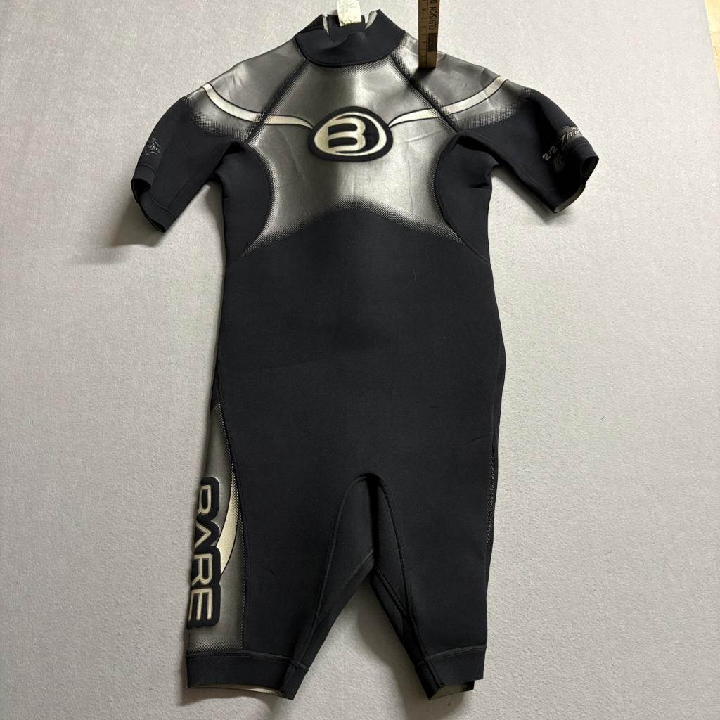 Bare Plazma Wetsuit Mens ML Black Silver 2/2mm Powerstretch Shorty Springsuit