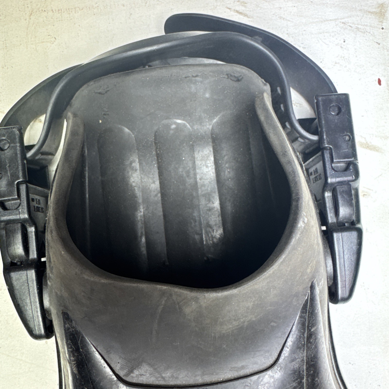 tusa fins