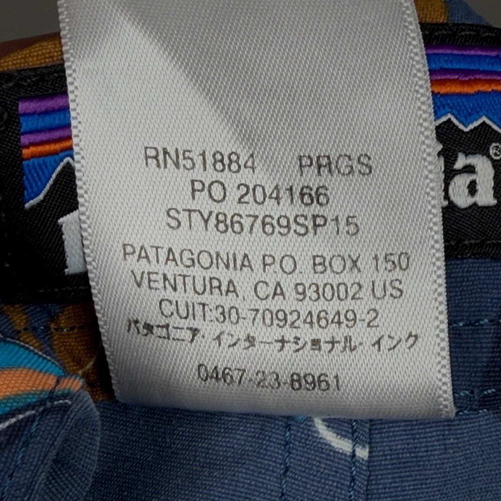 Patagonia Men’s Wavefarer Blue and Orange Board Shorts Paradise Fish SZ 36