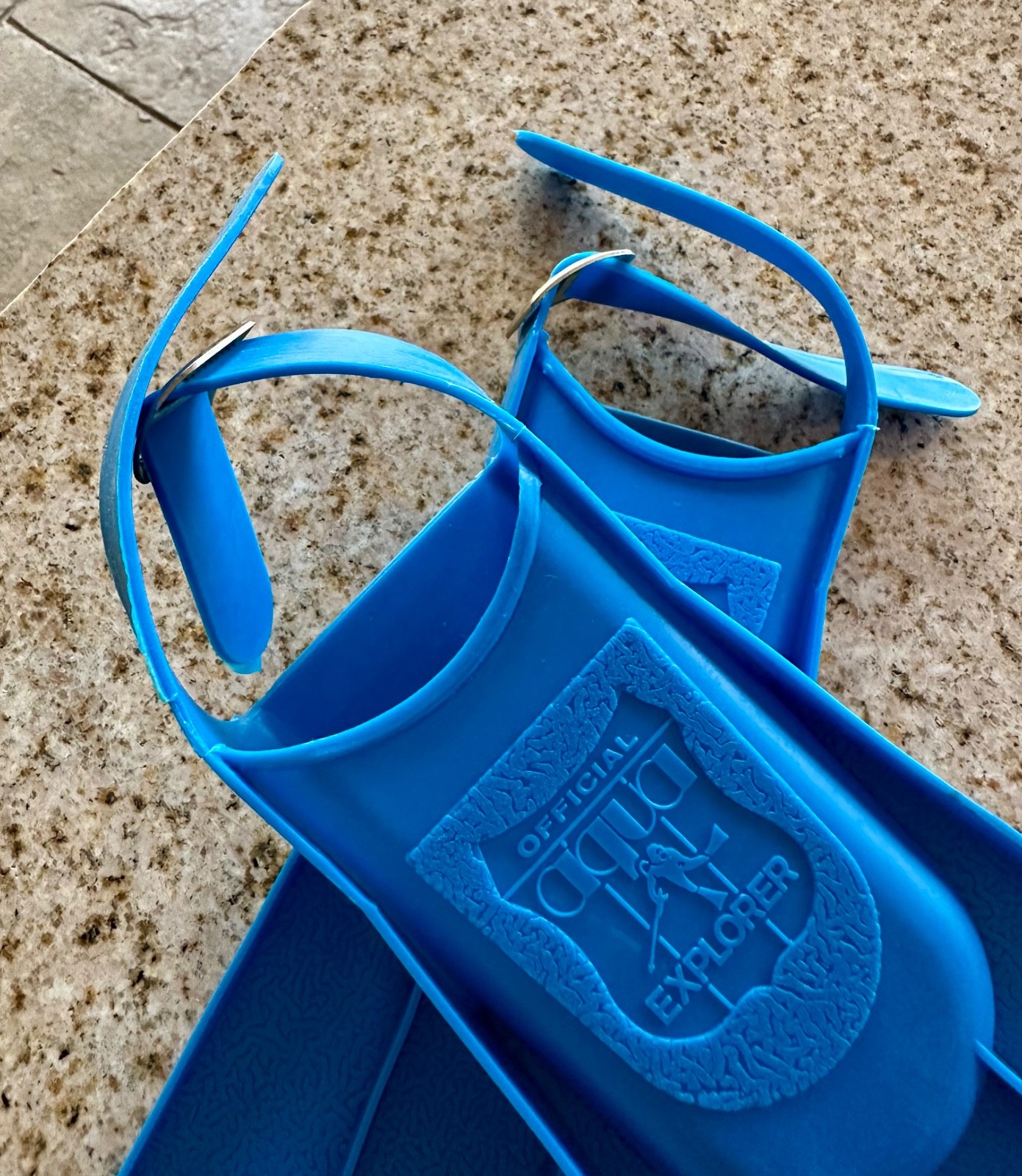 Vintage 1980s Aqua Explorer Swim Flippers E-5000 Blue Chrome Kids Size 2-3-4 NOS