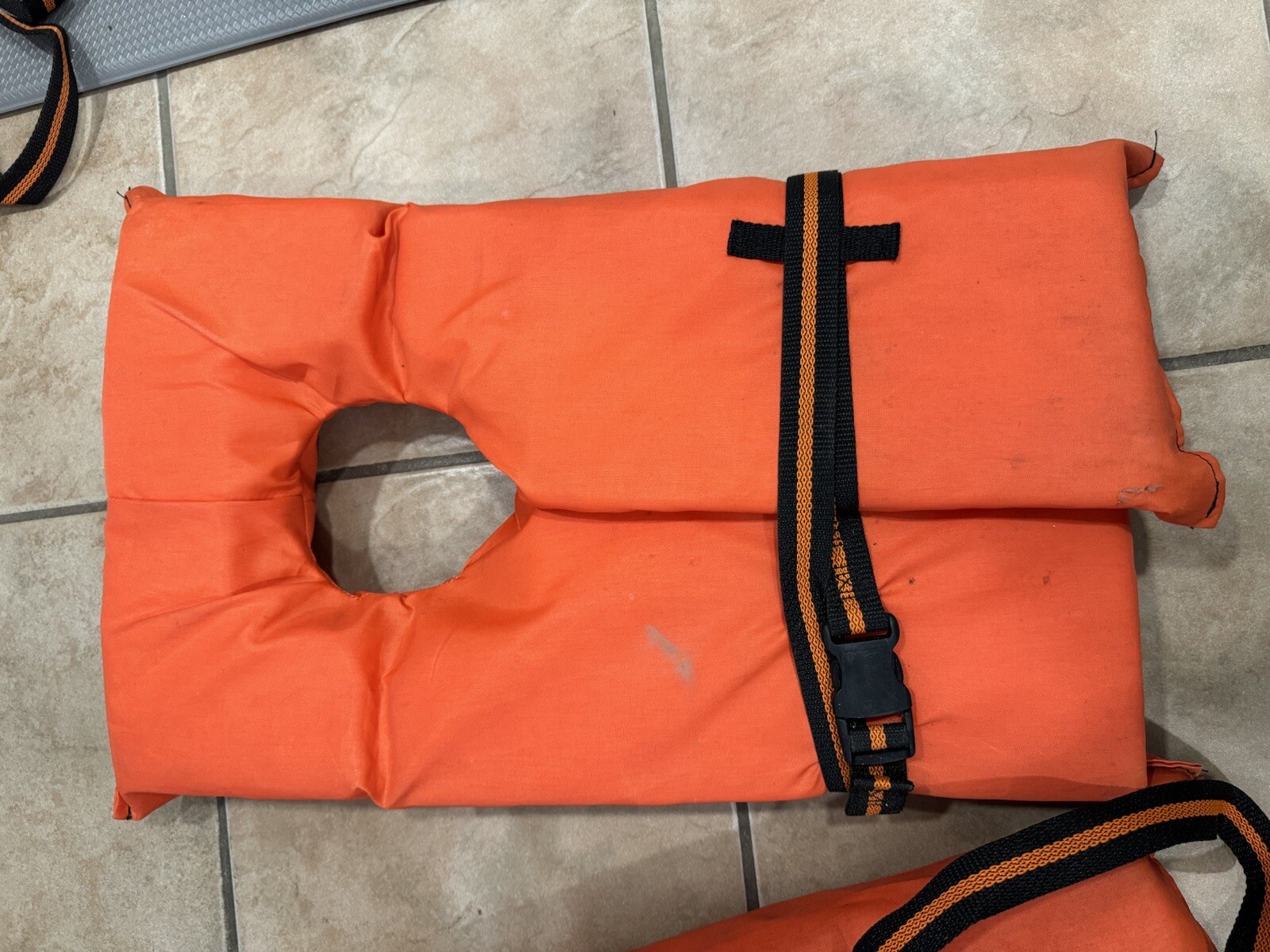 Stearns Life Vest Adult Type II Boating 30-52″ Chest Over 90 LBS Life Jacket