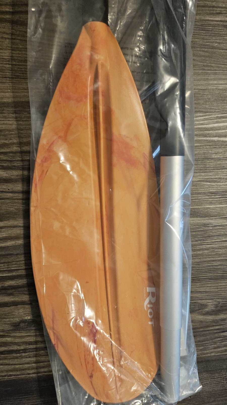 RIOT KAYAKS DISTANCE PADDLE 230 – 2 PIECE PADDLE, ALUMINIUM SHAFT, NEW
