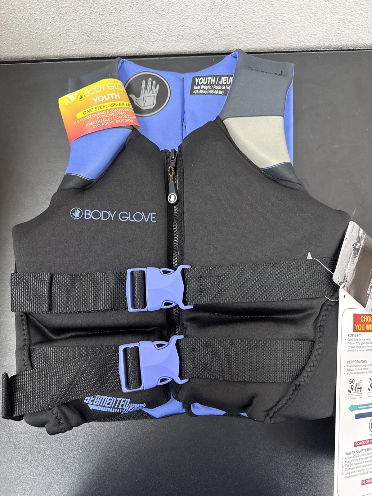 Body Glove PFD Life vest Youth Boy’s 55-88 pounds, Blue Black Gray