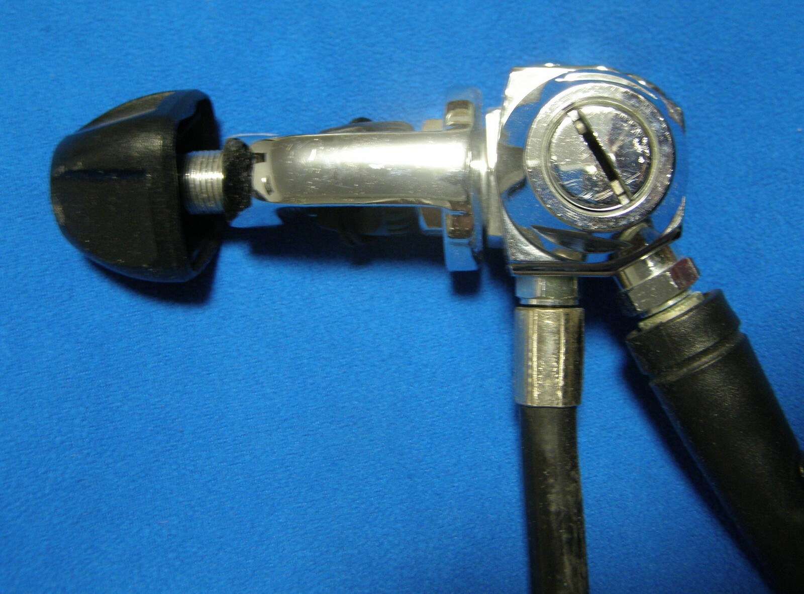 Seaquest Spectrum SCUBA Diving Regulator w/ Mirage Octopus Wenoka Regulator Bag