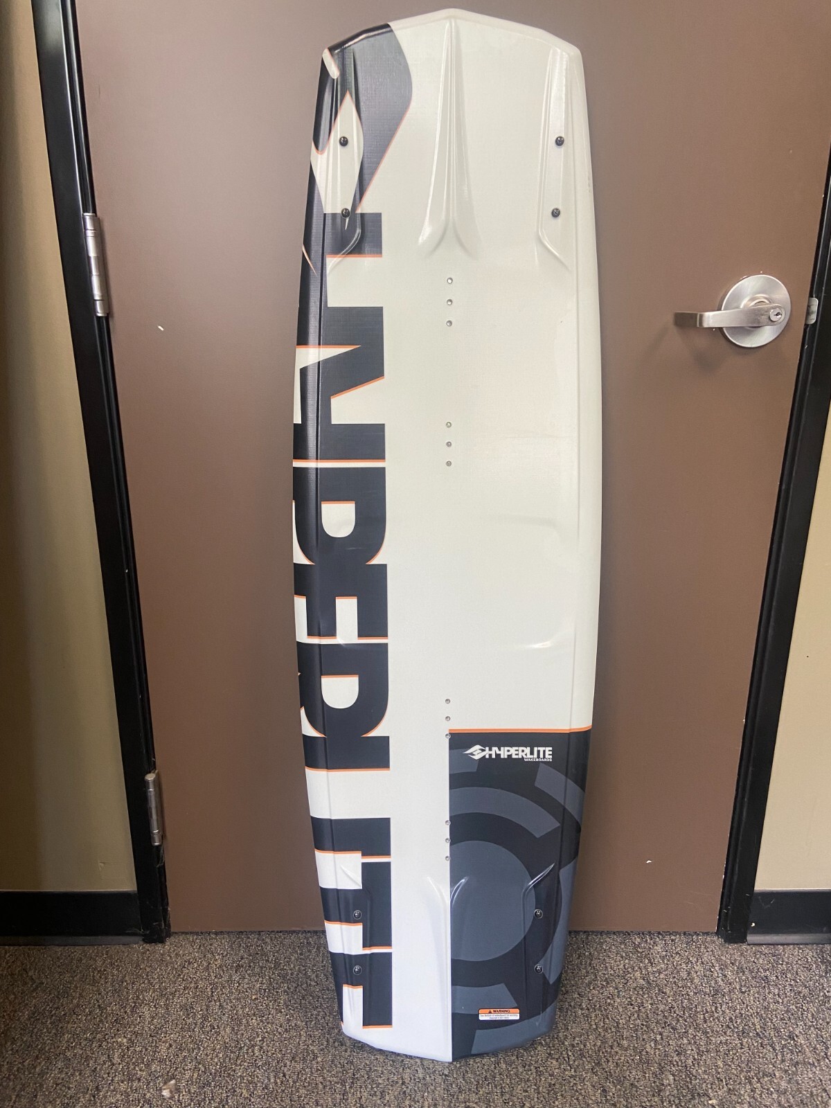 *BLEM* Hyperlite Agent Wakeboard 134 cm