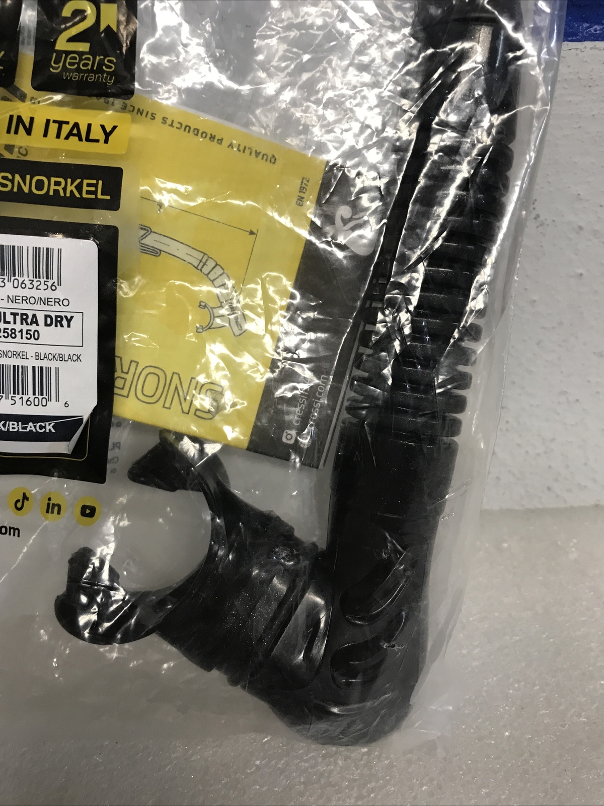 Cressi Alpha Ultra Dry Foldable Adult Snorkel Black 258150 New