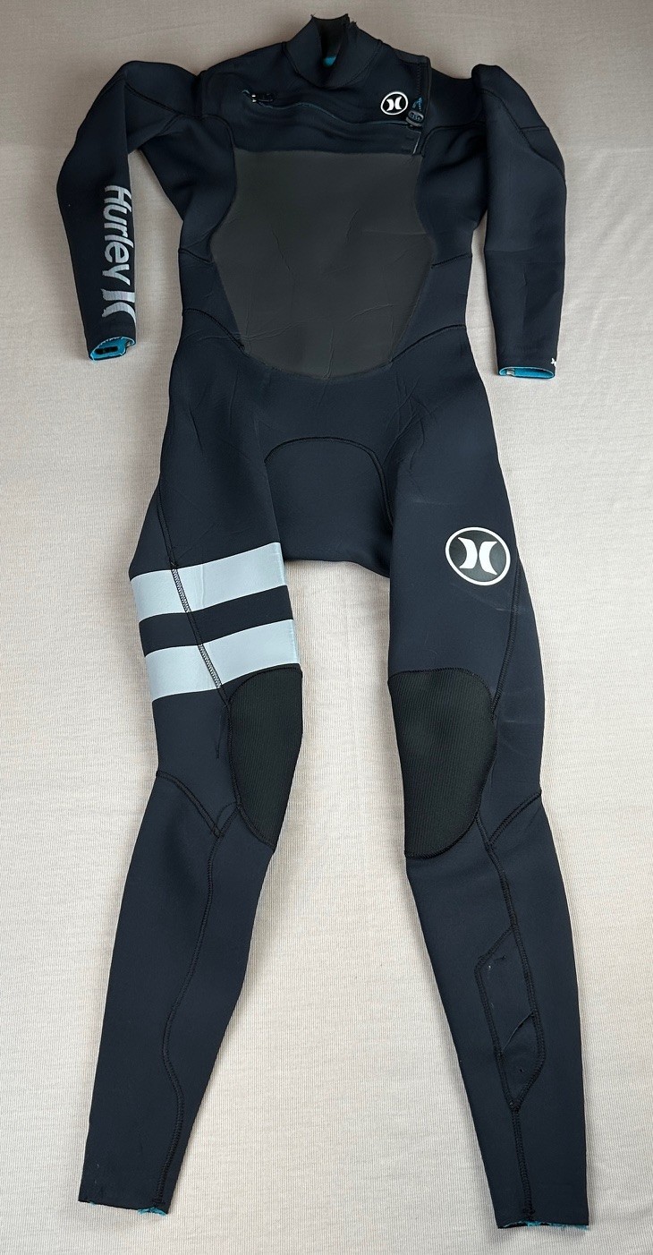 Hurley Fusion 302 Full Wetsuit Men’s MT Black Gray Chest Zip – Neck Damage