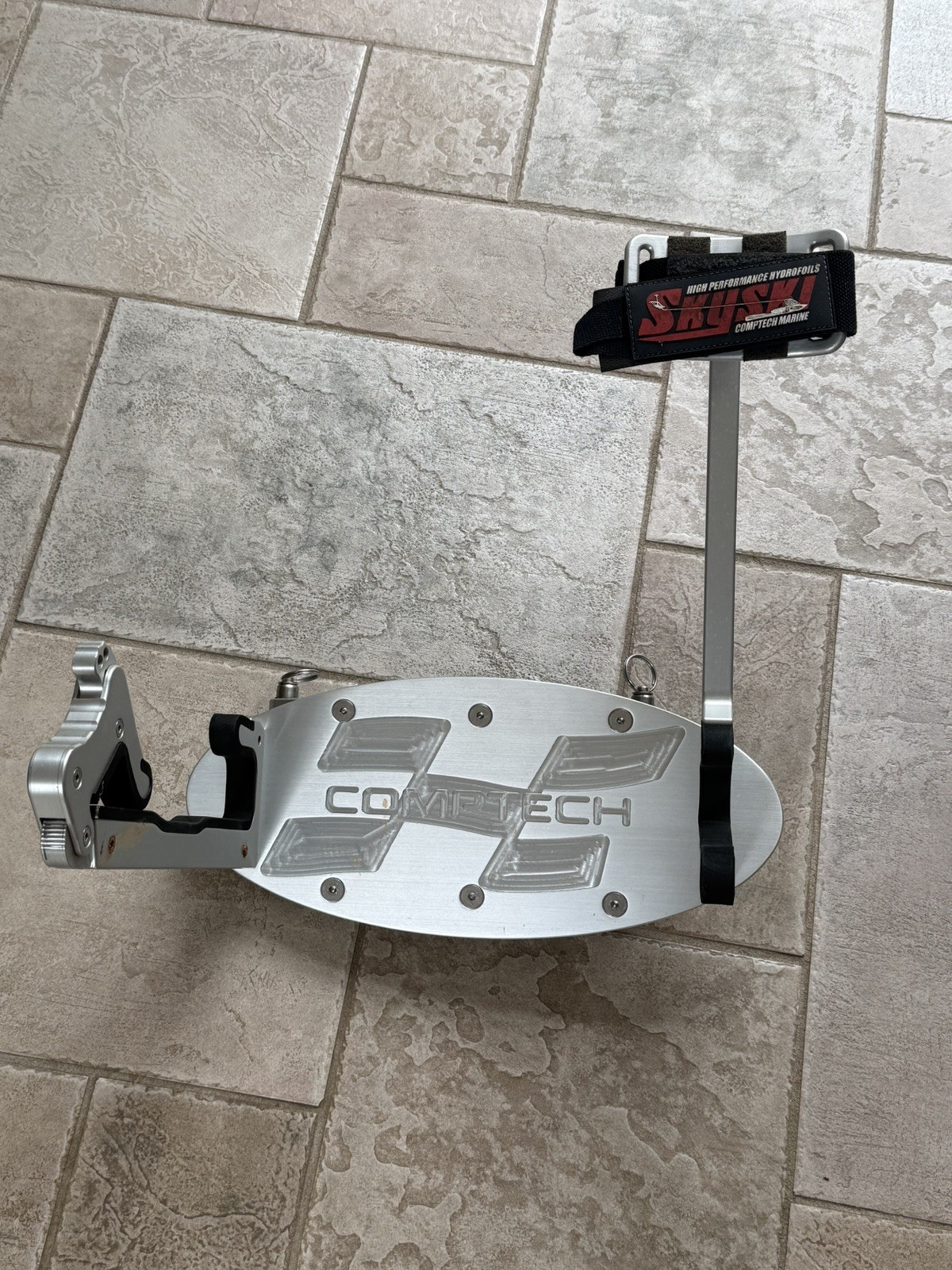 Comptech Pivoting Sky Ski Hydrofoil Rack