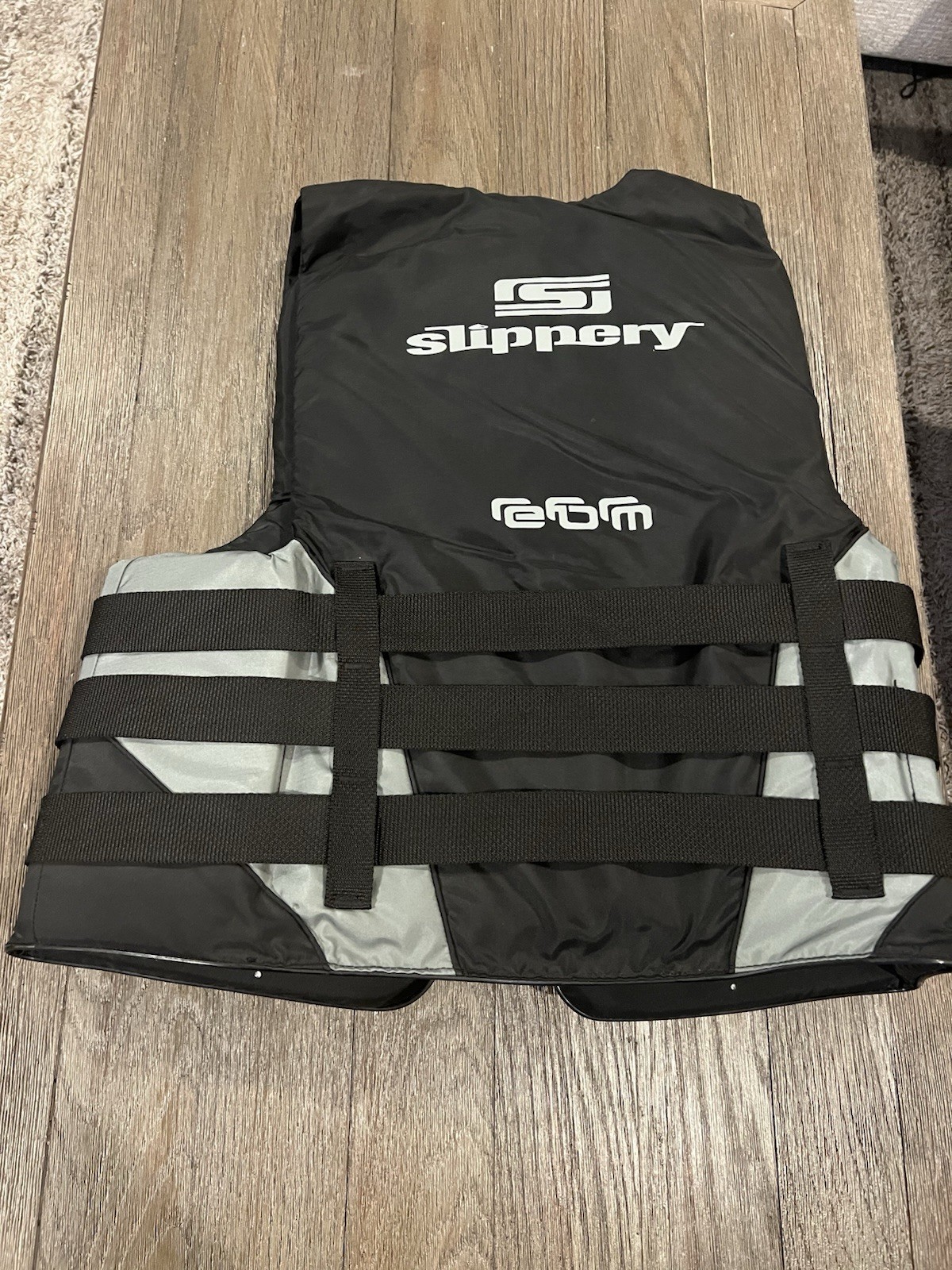 Slippery Life Vest Gray/Black Adult Size XL Brand New With Tags