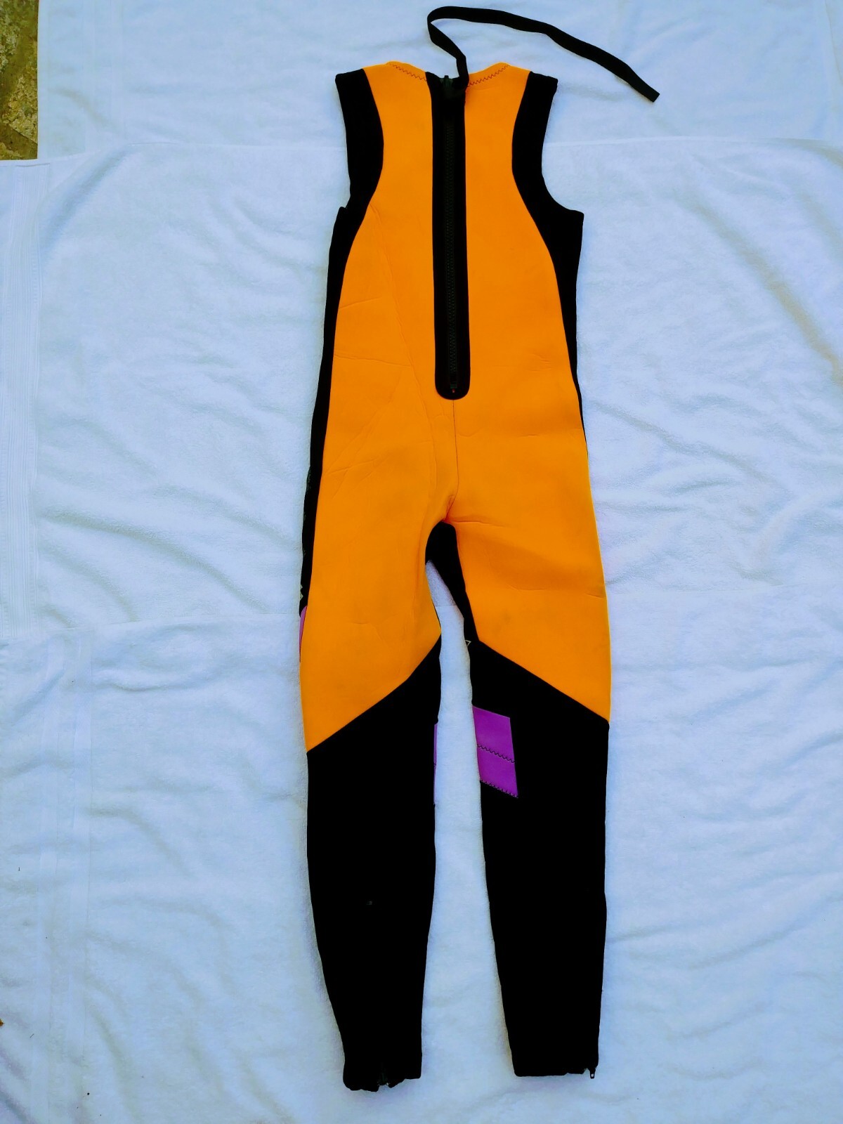 Slippery When Wet Freestyle Pro Full Black Orange WETSUIT Surf 4:2 mm EUC Small