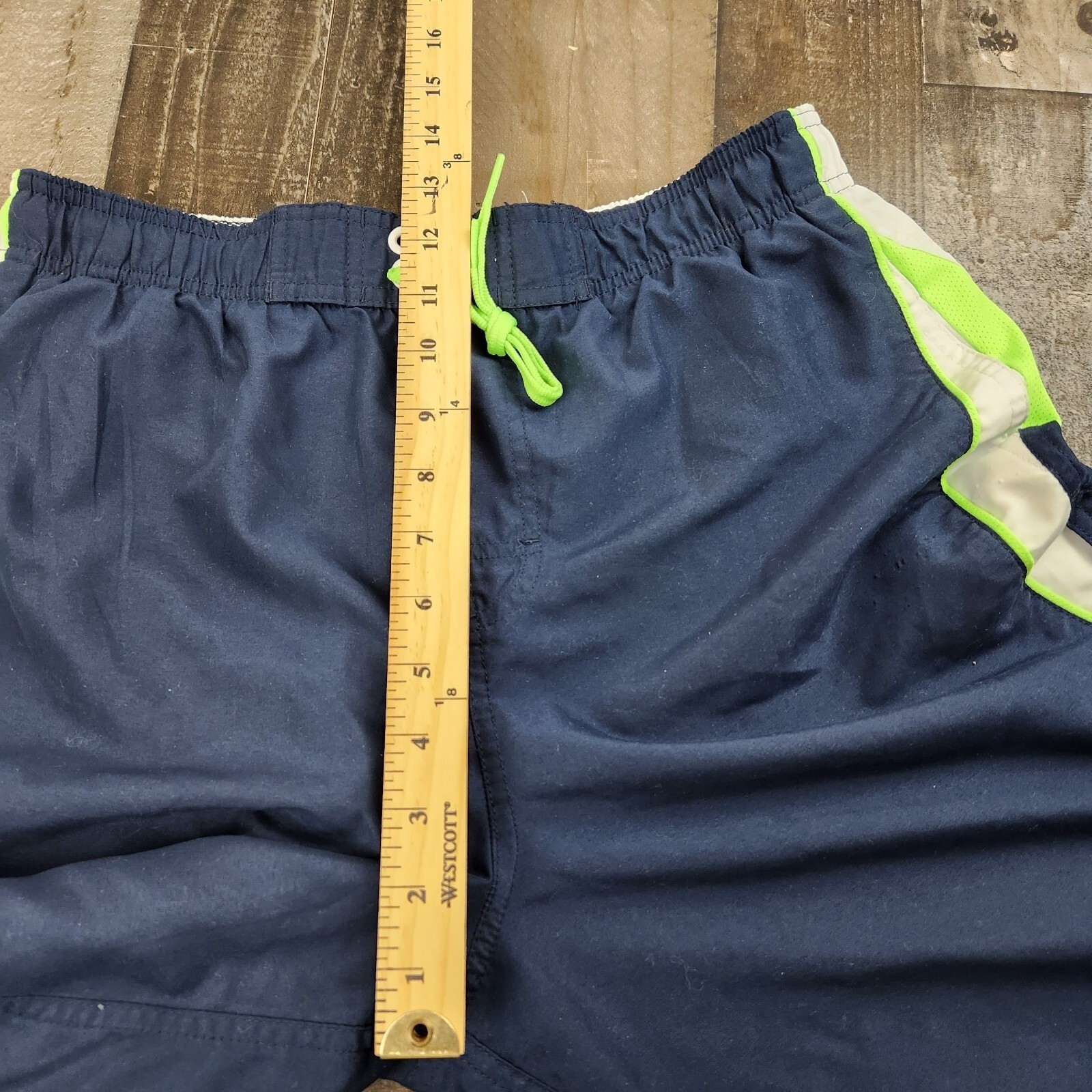 Nike Mesh Lined Swim Shorts Mens size L Large Navy Blue Drawstring