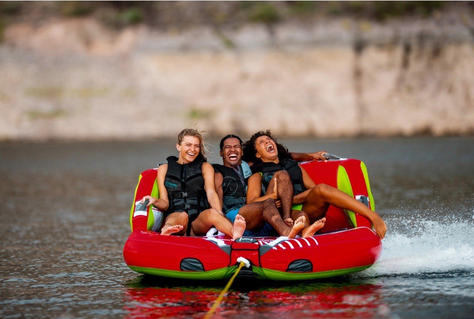 Towable Tube for Boat 1-3 Person Inflatable Raft w/ Rope Pump 510 lb Cap