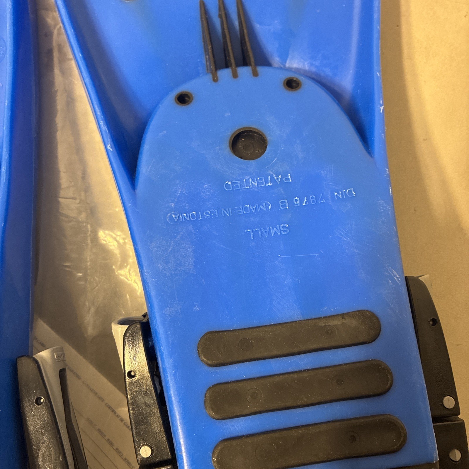 Mares Plana Avanti Quattro Open Heel Fins Blue size SMALL