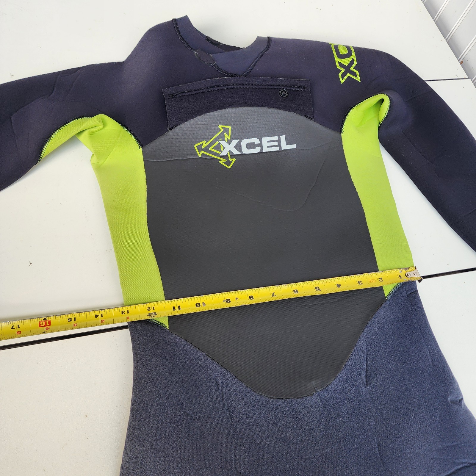 XCEL Revolt full Wetsuit SCUBA Gray Lime Green Youth size 14