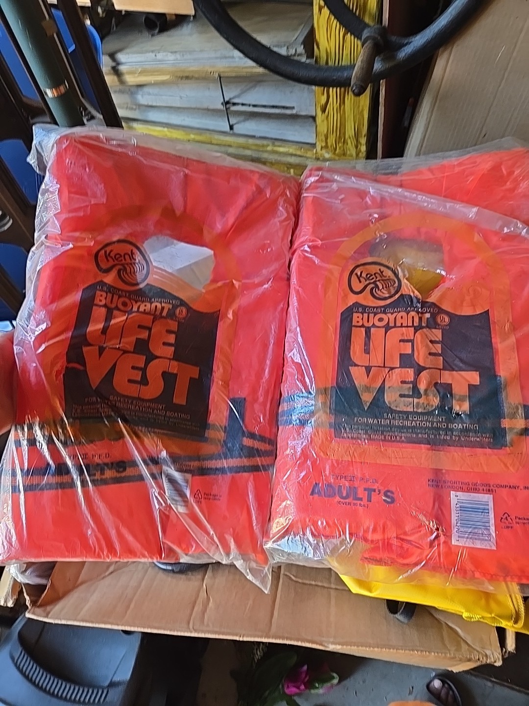 Kent Type II 2 Adult Buoyant Boating Life Vest Orange Over 90 lbs / 30-52 Chest